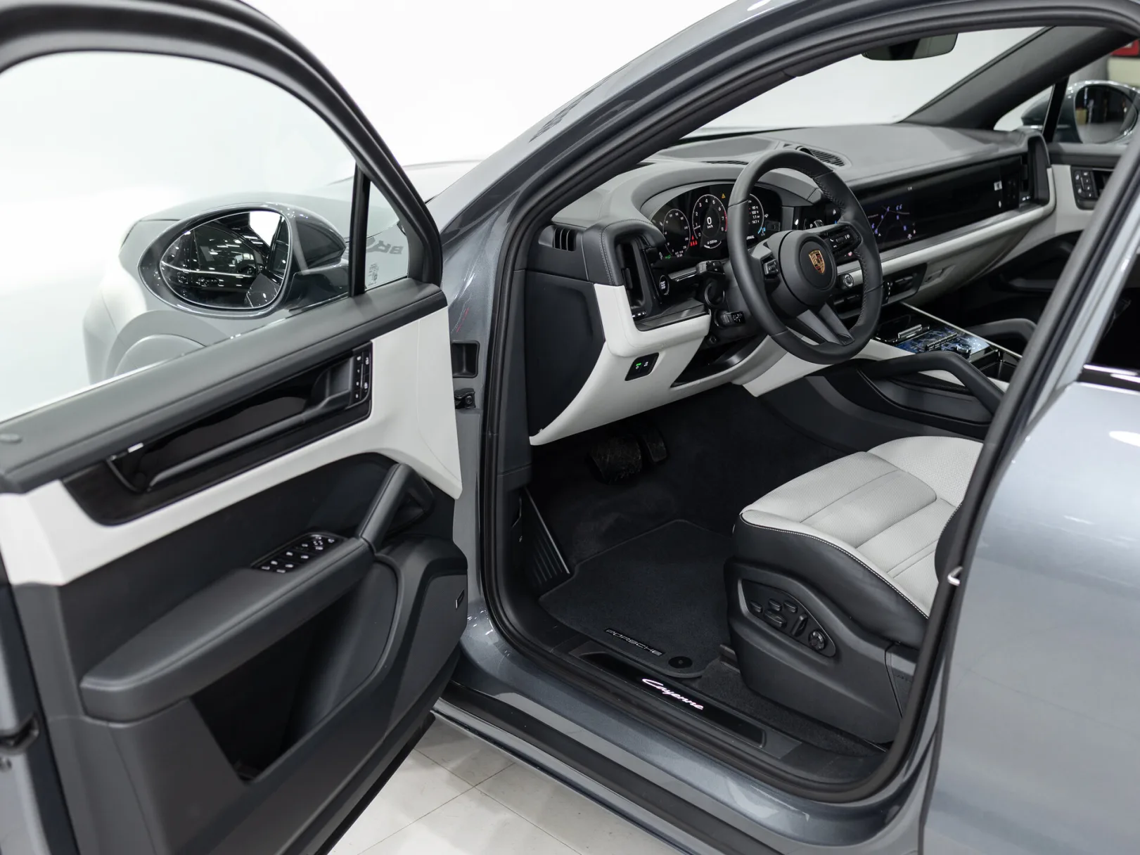 Porsche Cayenne Coupé III Рестайлинг, 2026 — экстерьер, фото 7