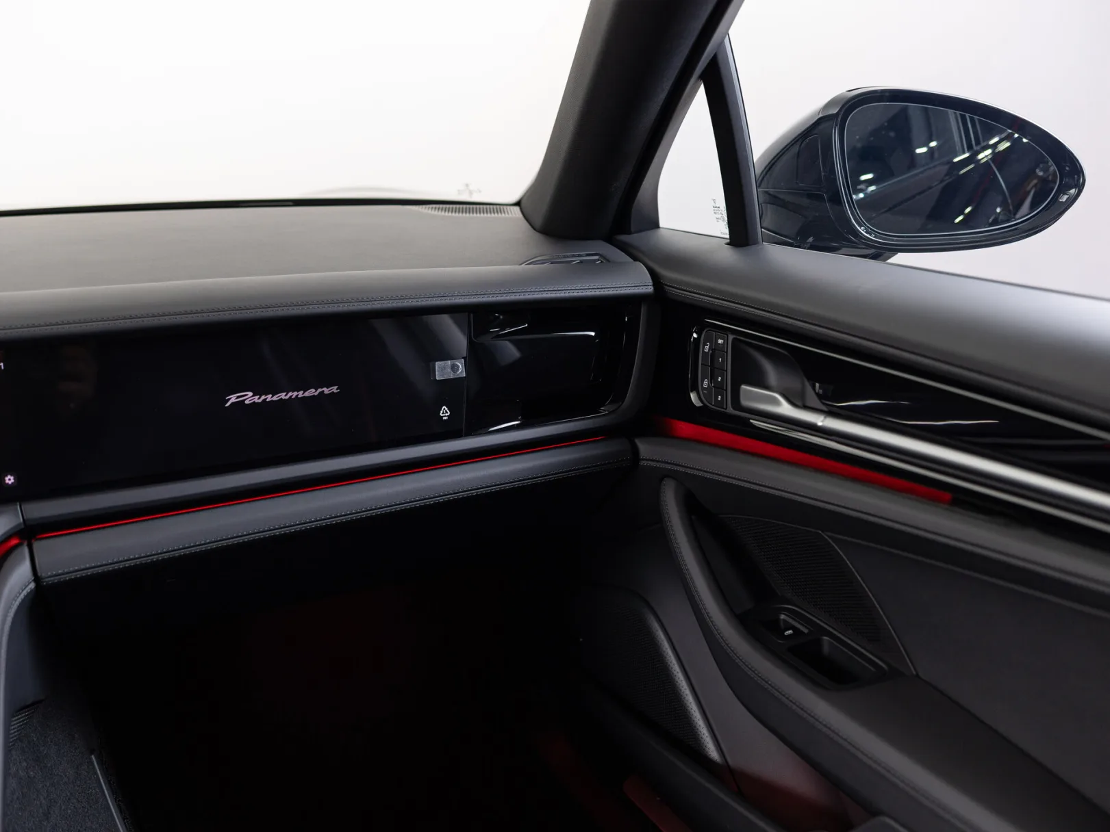 Porsche Panamera 4 III, 2024 — экстерьер, фото 17