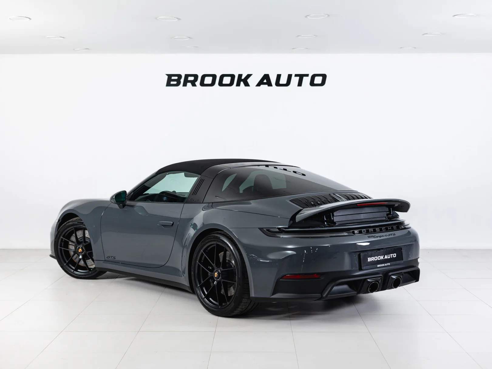 Porsche 911 Targa 4 GTS VIII (992) Рестайлинг, 2026 — экстерьер, фото 8