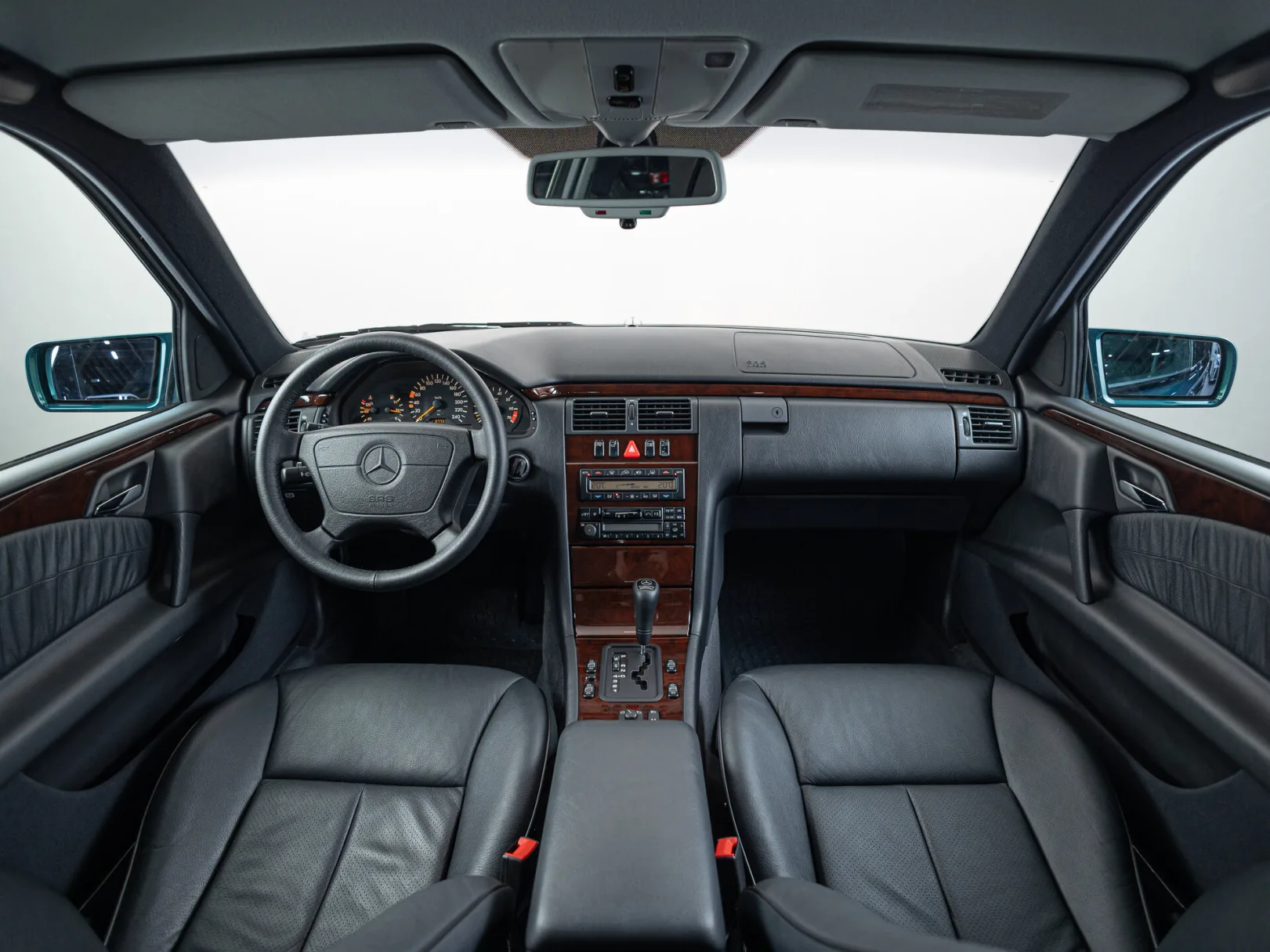 Mercedes-Benz E-Класс II (W210, S210), 1996 — экстерьер, фото 25