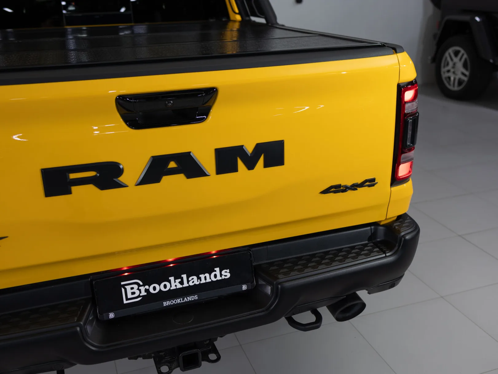 Ram 1500 TRX V, 2023 — экстерьер, фото 34