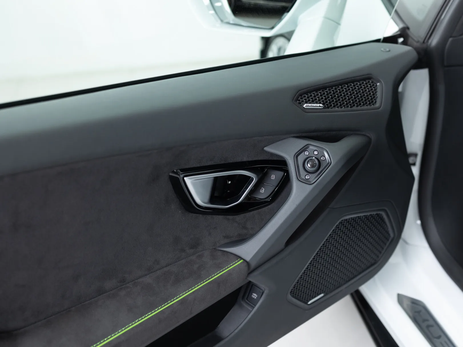 Lamborghini Huracán I, 2020 — экстерьер, фото 8
