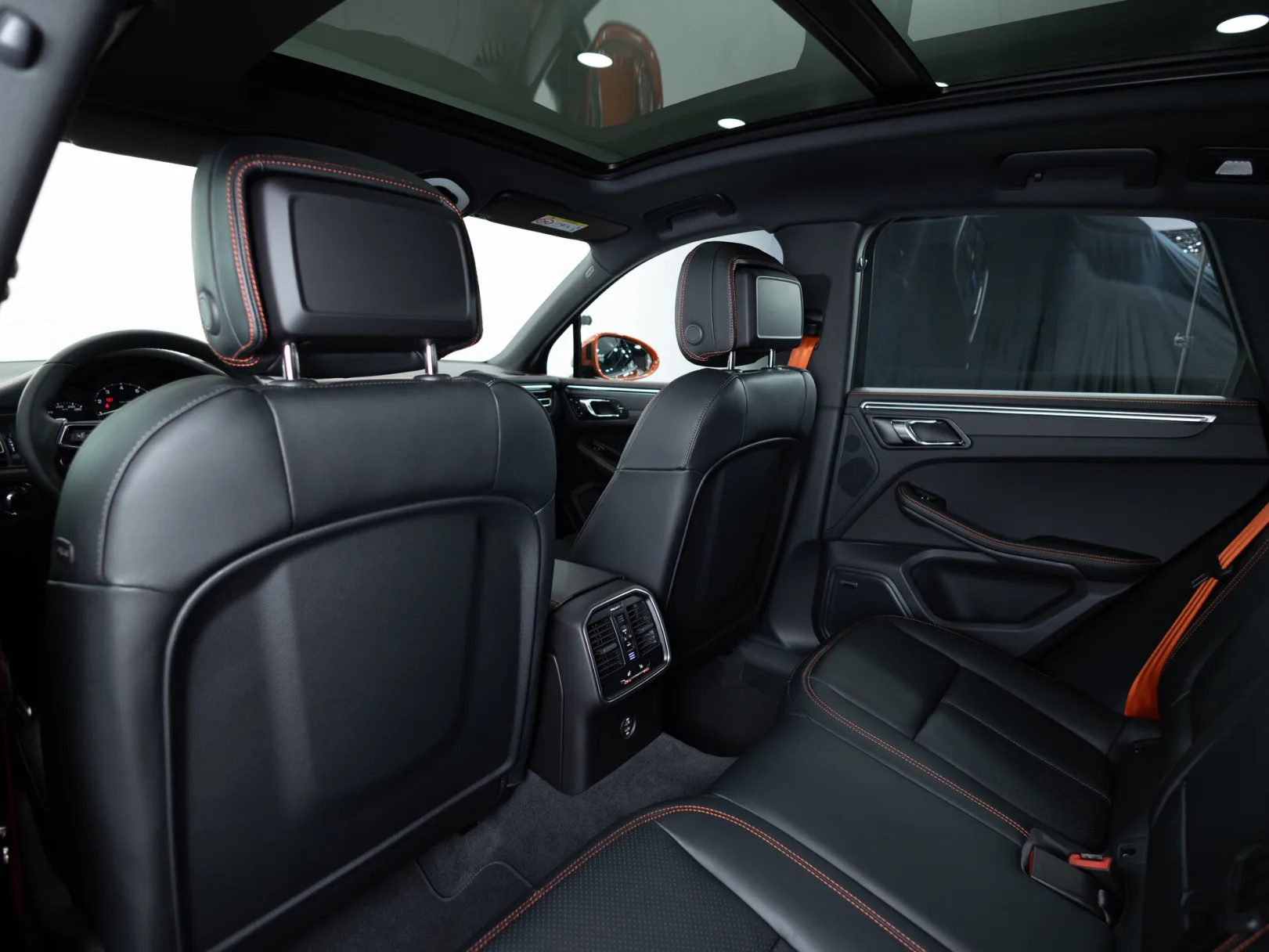 Porsche Macan Базовая I Рестайлинг 2, 2024 — экстерьер, фото 22