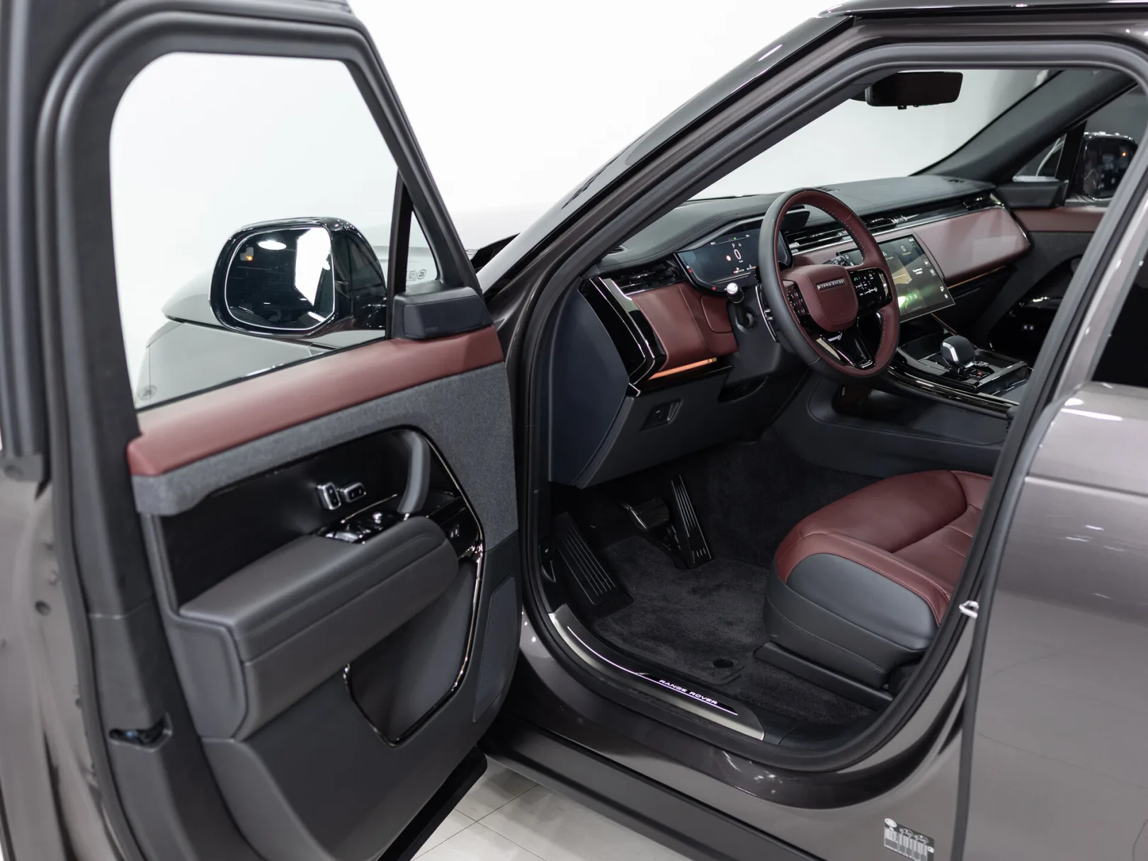 Land Rover Range Rover Sport Dynamic HSE III, 2026 — экстерьер, фото 7
