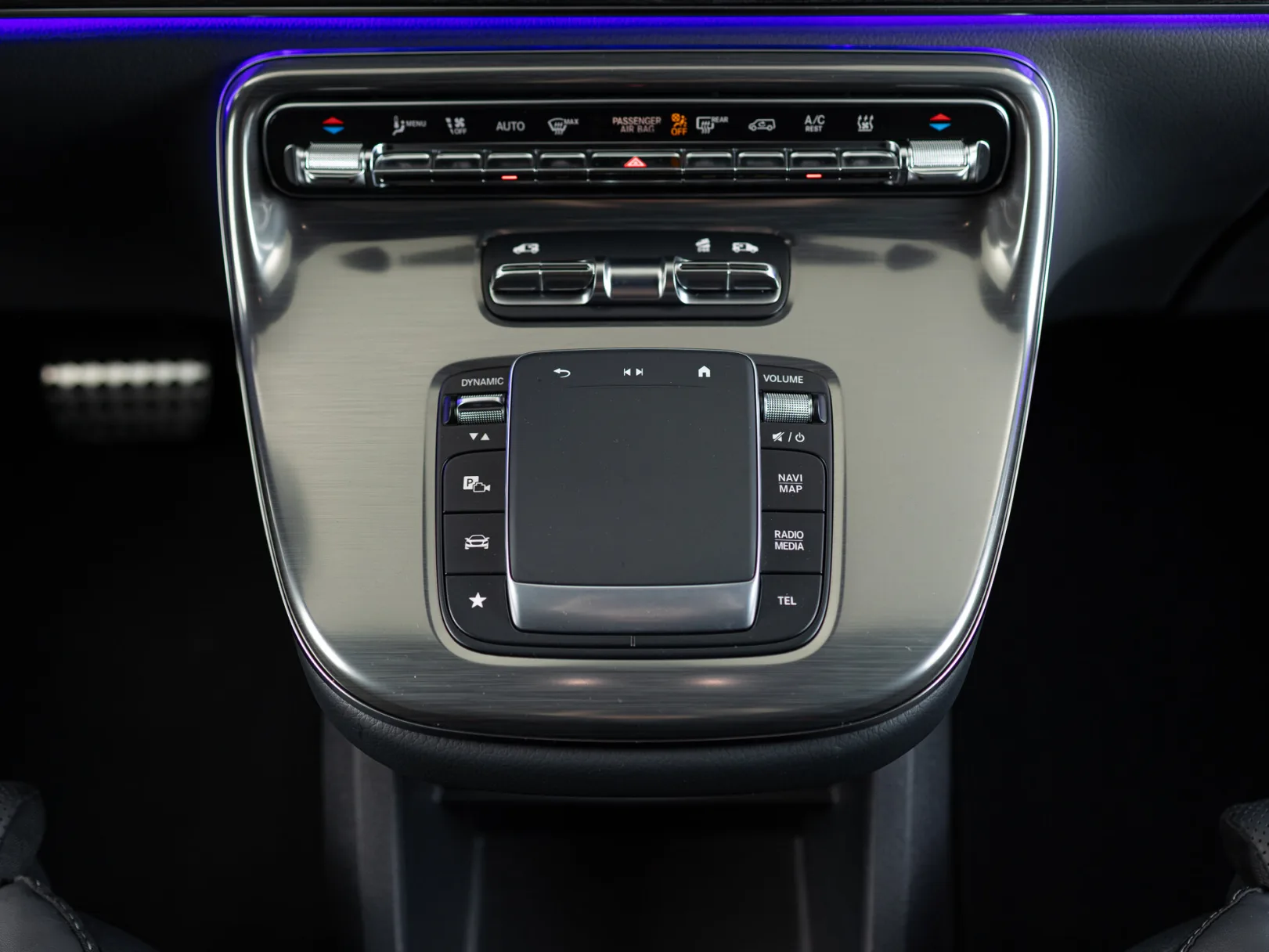 Mercedes-Benz V-Класс Exclusive III (W447) Рестайлинг 2, 2025 — экстерьер, фото 32
