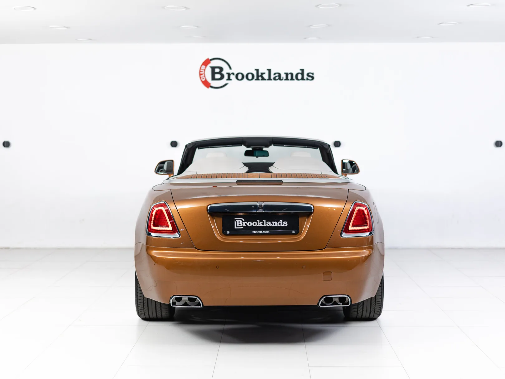 Rolls-Royce Dawn Individual I, 2016 — экстерьер, фото 9