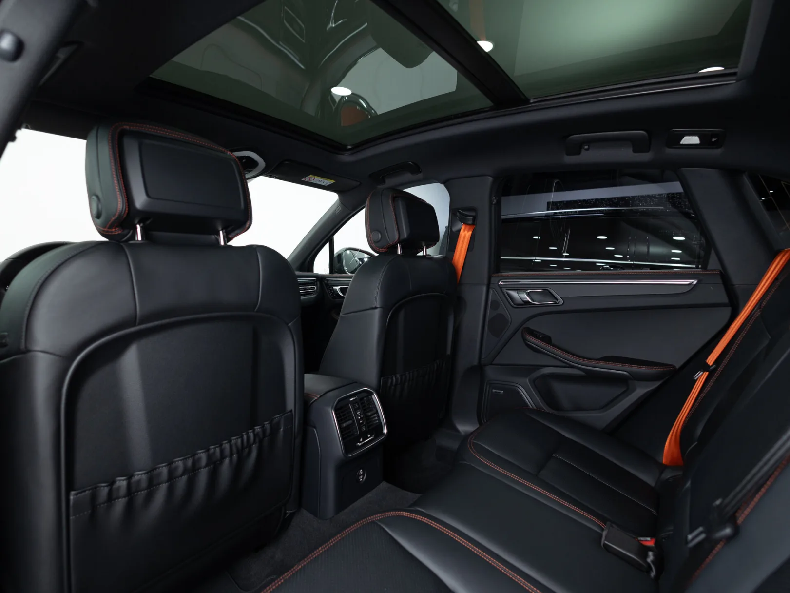 Porsche Macan T I Рестайлинг 2, 2025 — экстерьер, фото 23