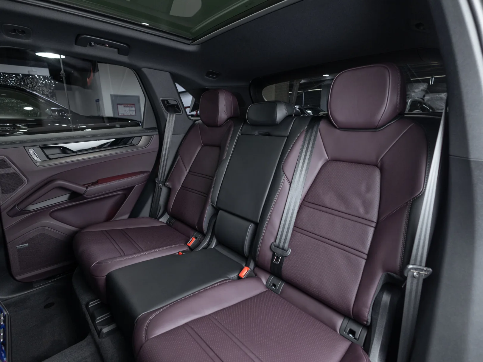 Porsche Cayenne Базовая III Рестайлинг, 2026 — экстерьер, фото 30