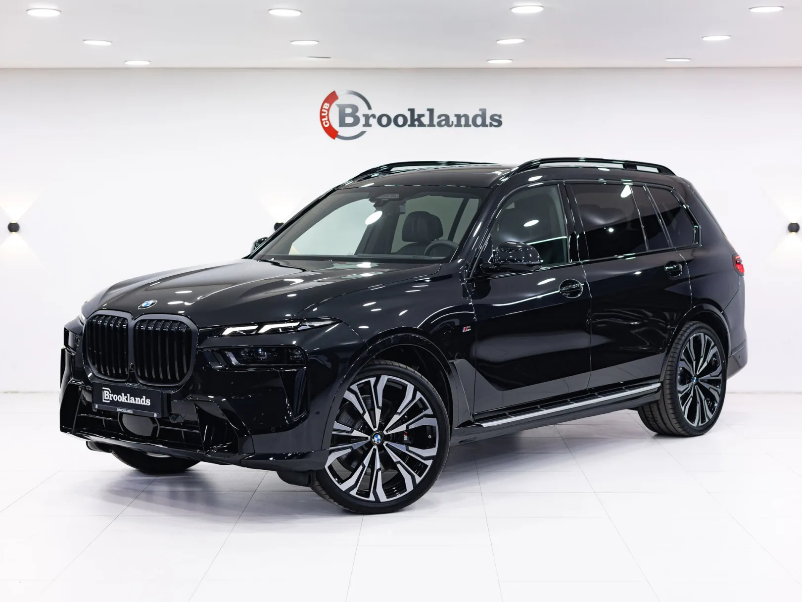 BMW X7 I (G07) Рестайлинг, 2024 — экстерьер, фото 1