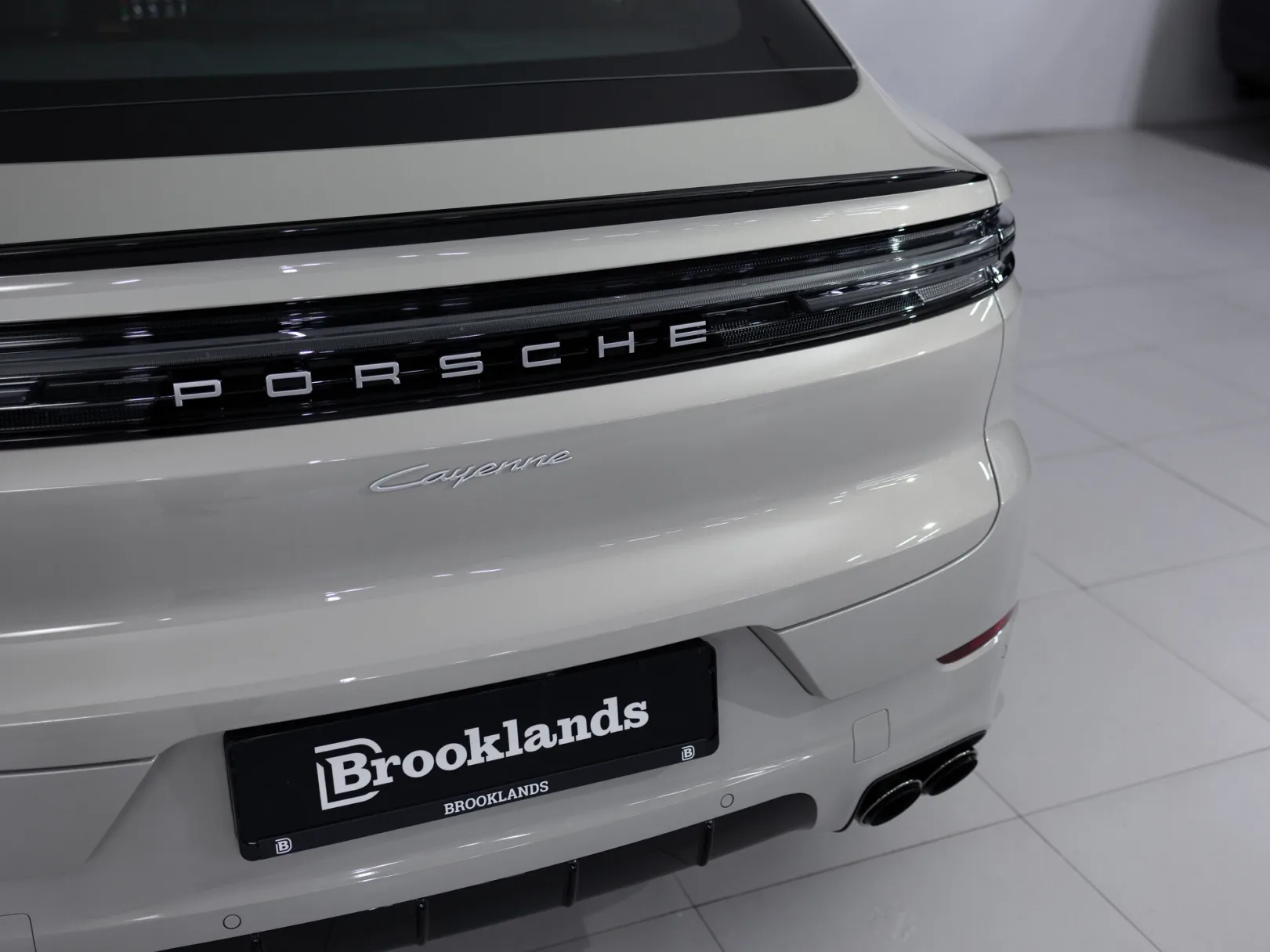 Porsche Cayenne Coupé III Рестайлинг, 2024 — экстерьер, фото 30
