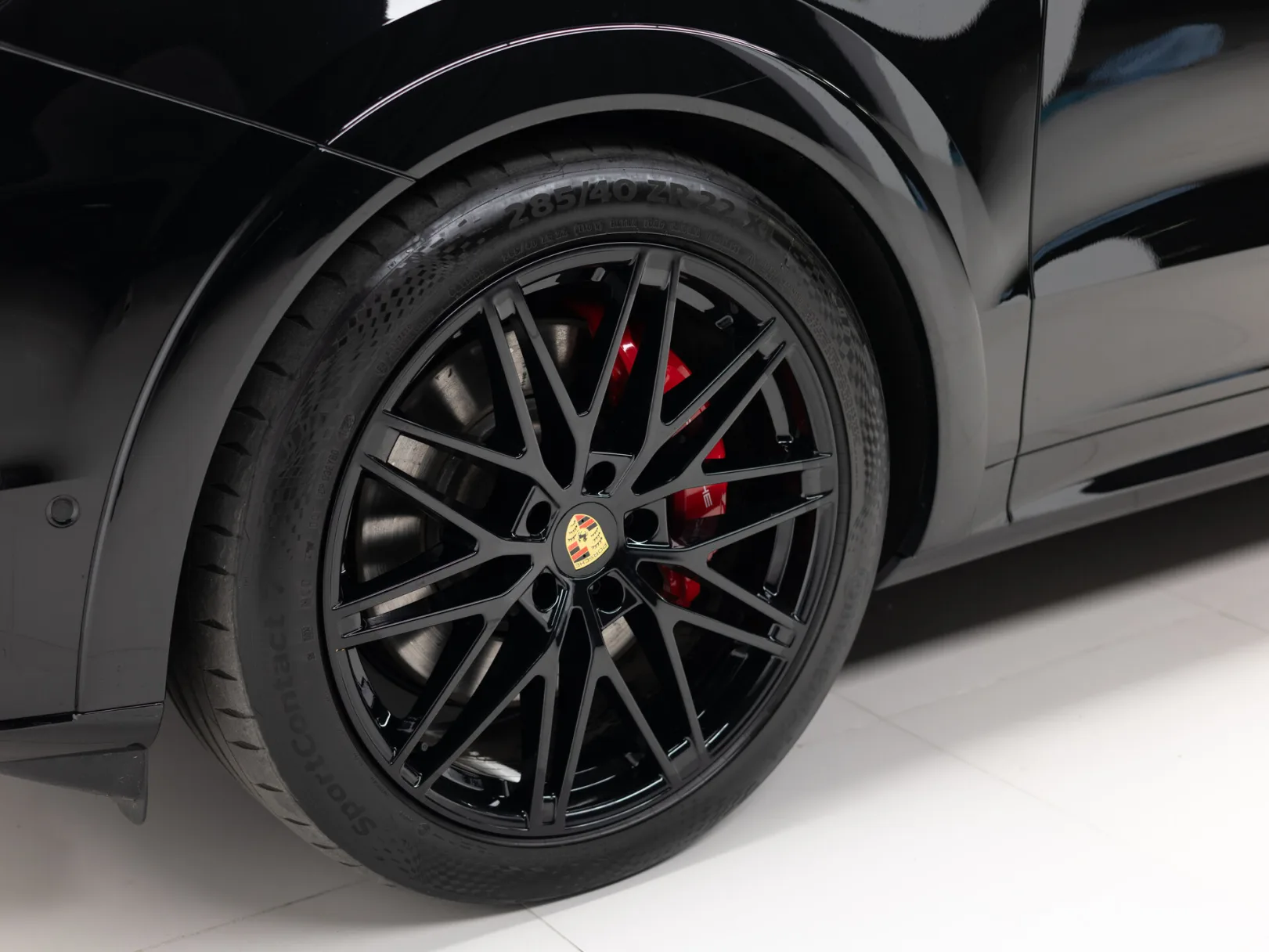 Porsche Cayenne S Coupé III Рестайлинг, 2023 — экстерьер, фото 39