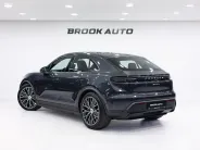 Porsche Macan 4 Electric II, 2025 — экстерьер, фото 6