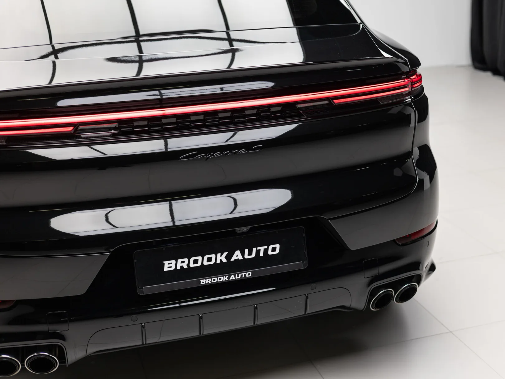 Porsche Cayenne S Coupé III Рестайлинг, 2023 — экстерьер, фото 36