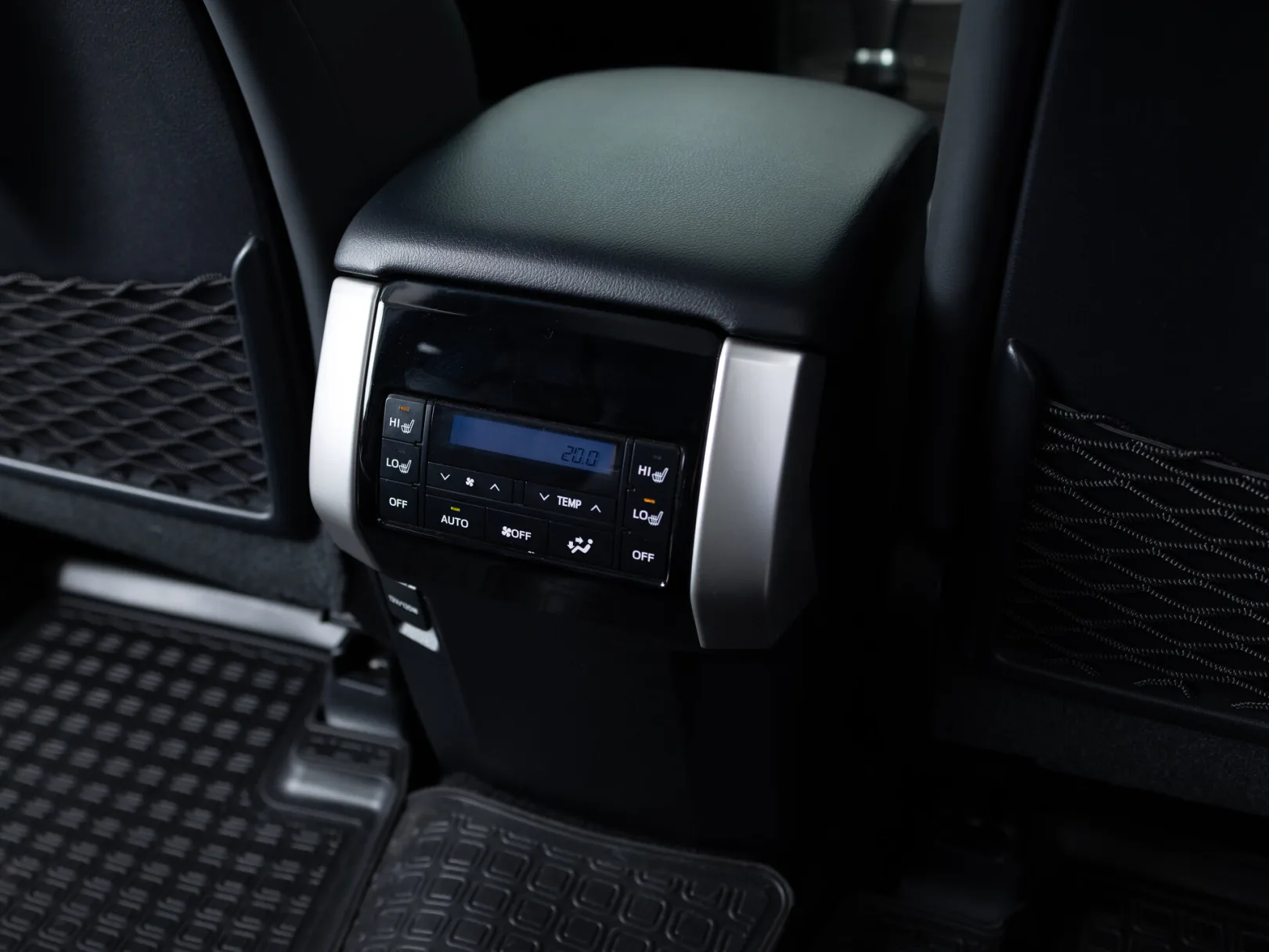 Toyota Land Cruiser Prado Престиж 150 Series Рестайлинг 2, 2020 — экстерьер, фото 24