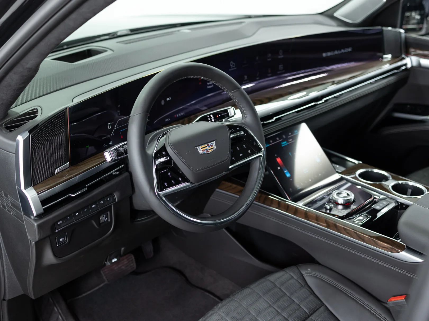 Cadillac Escalade Sport Platinum V Рестайлинг, 2025 — экстерьер, фото 10