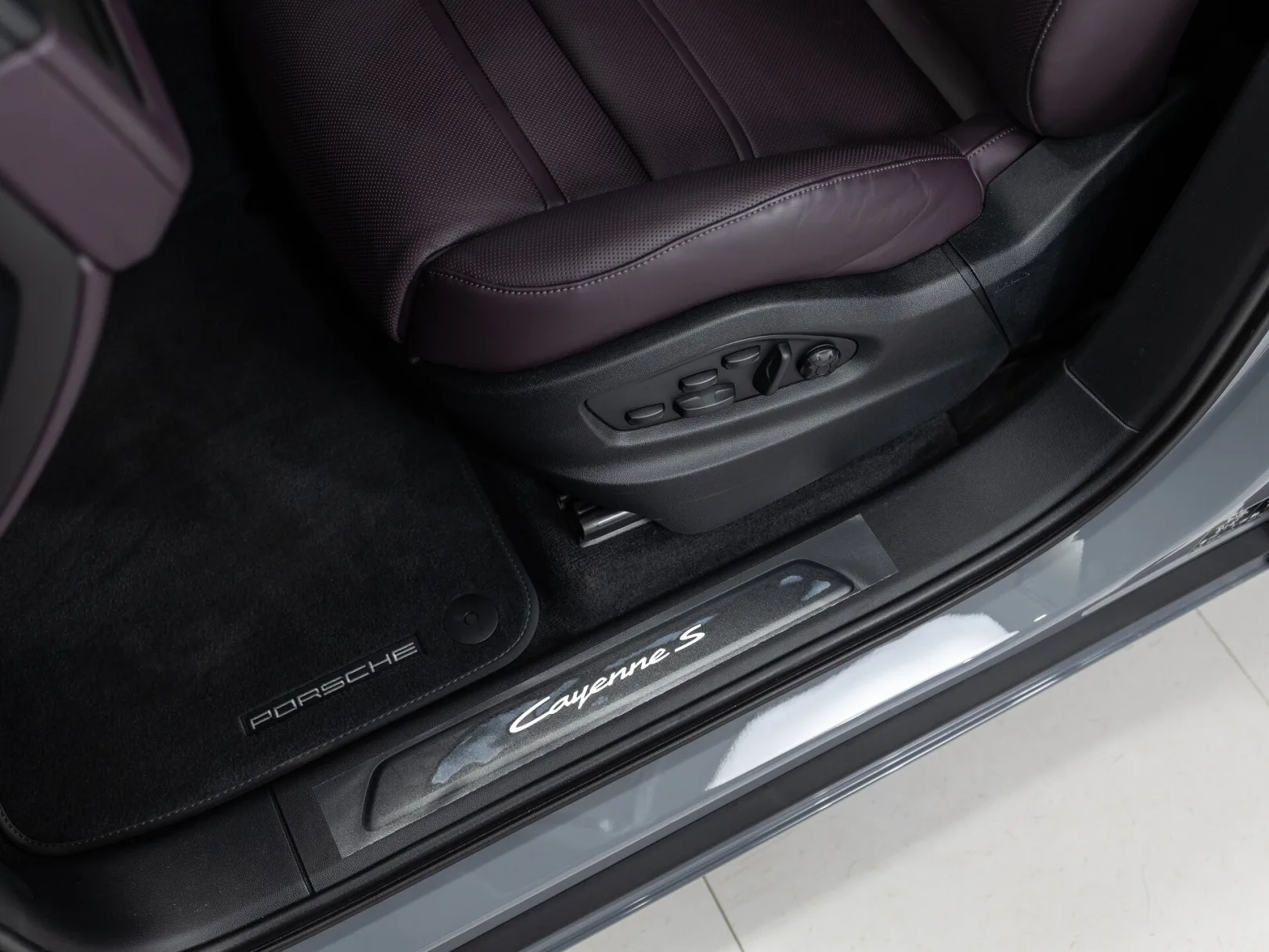 Porsche Cayenne S E-Hybrid III Рестайлинг, 2026 — экстерьер, фото 12
