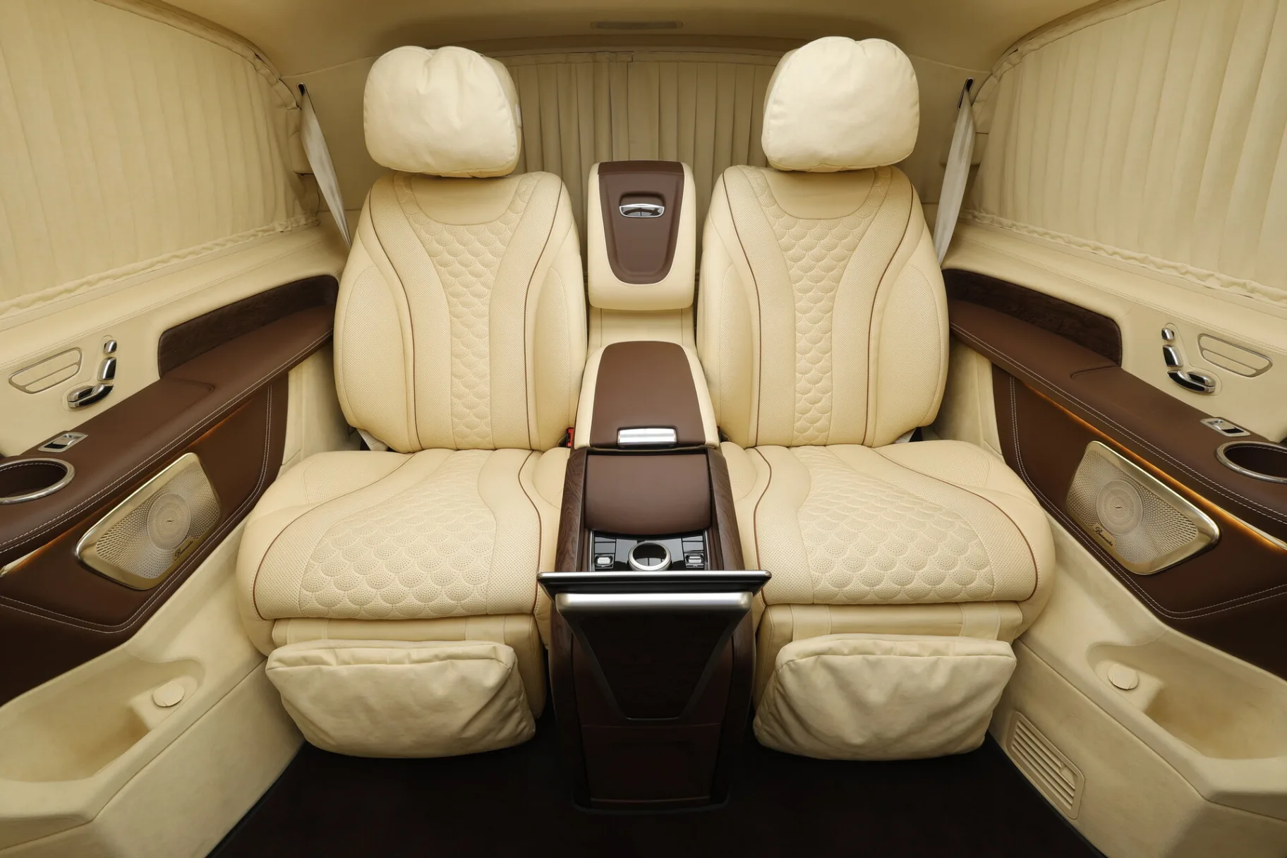 Mercedes-Benz V-Класс III (W447), 2017 — экстерьер, фото 34