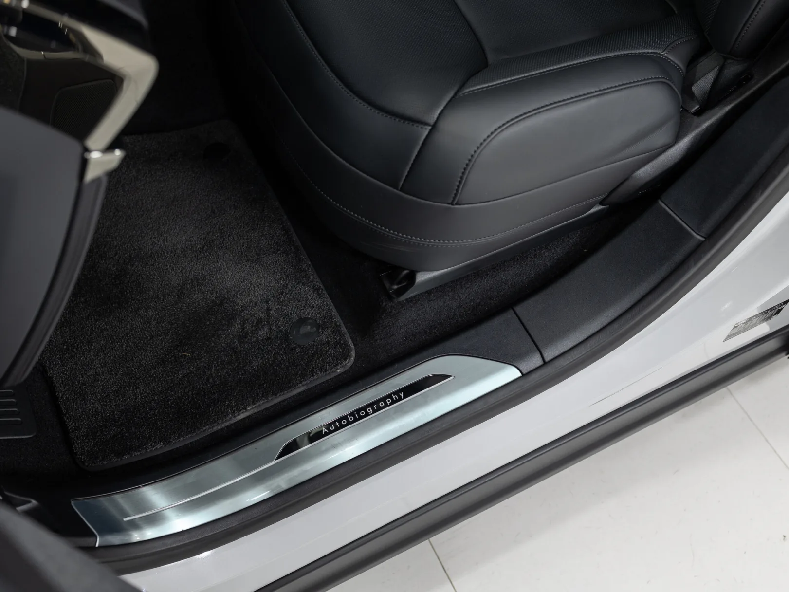 Land Rover Range Rover Sport Autobiography III, 2026 — экстерьер, фото 12