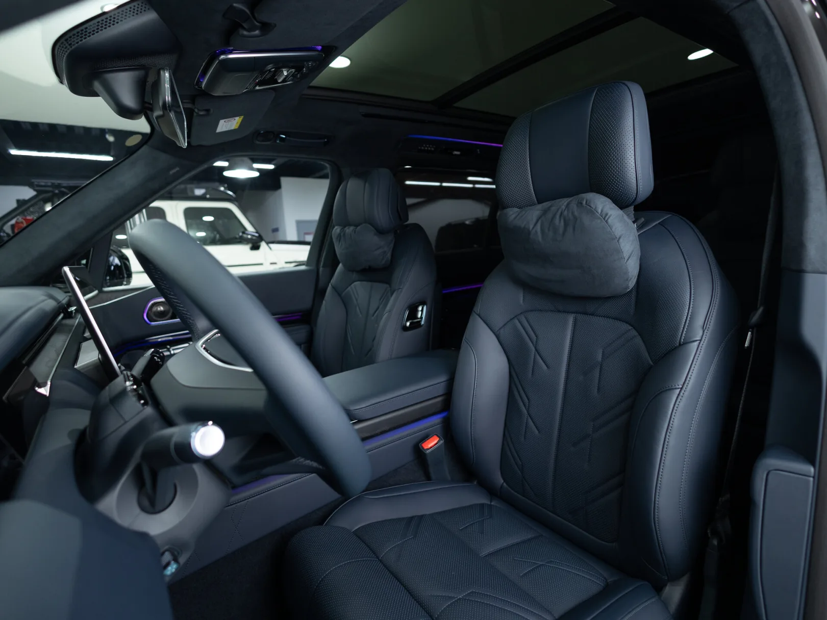 Zeekr 9X Max (6 seats) I, 2025 — экстерьер, фото 12