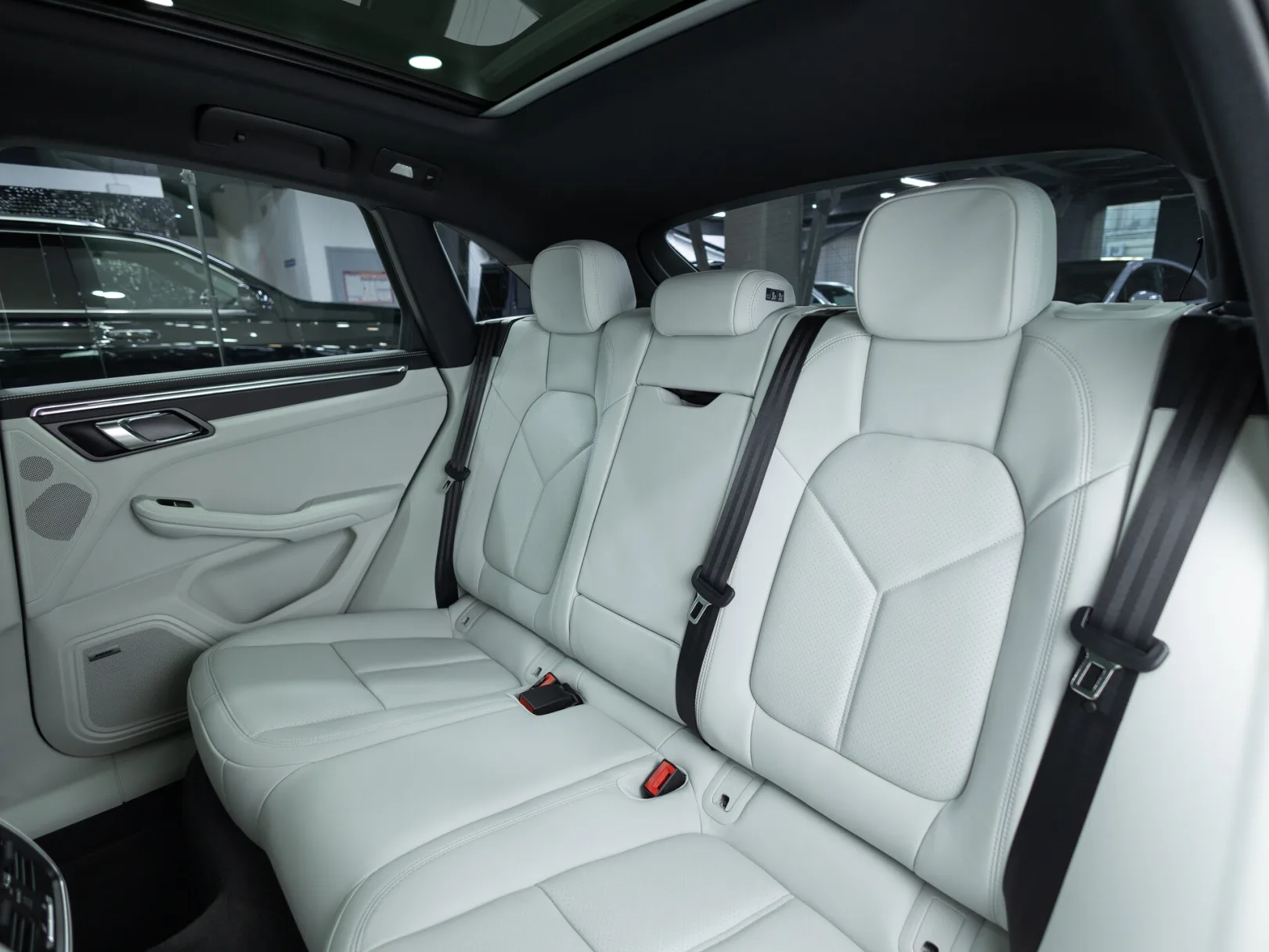Porsche Macan T I Рестайлинг 2, 2025 — экстерьер, фото 29