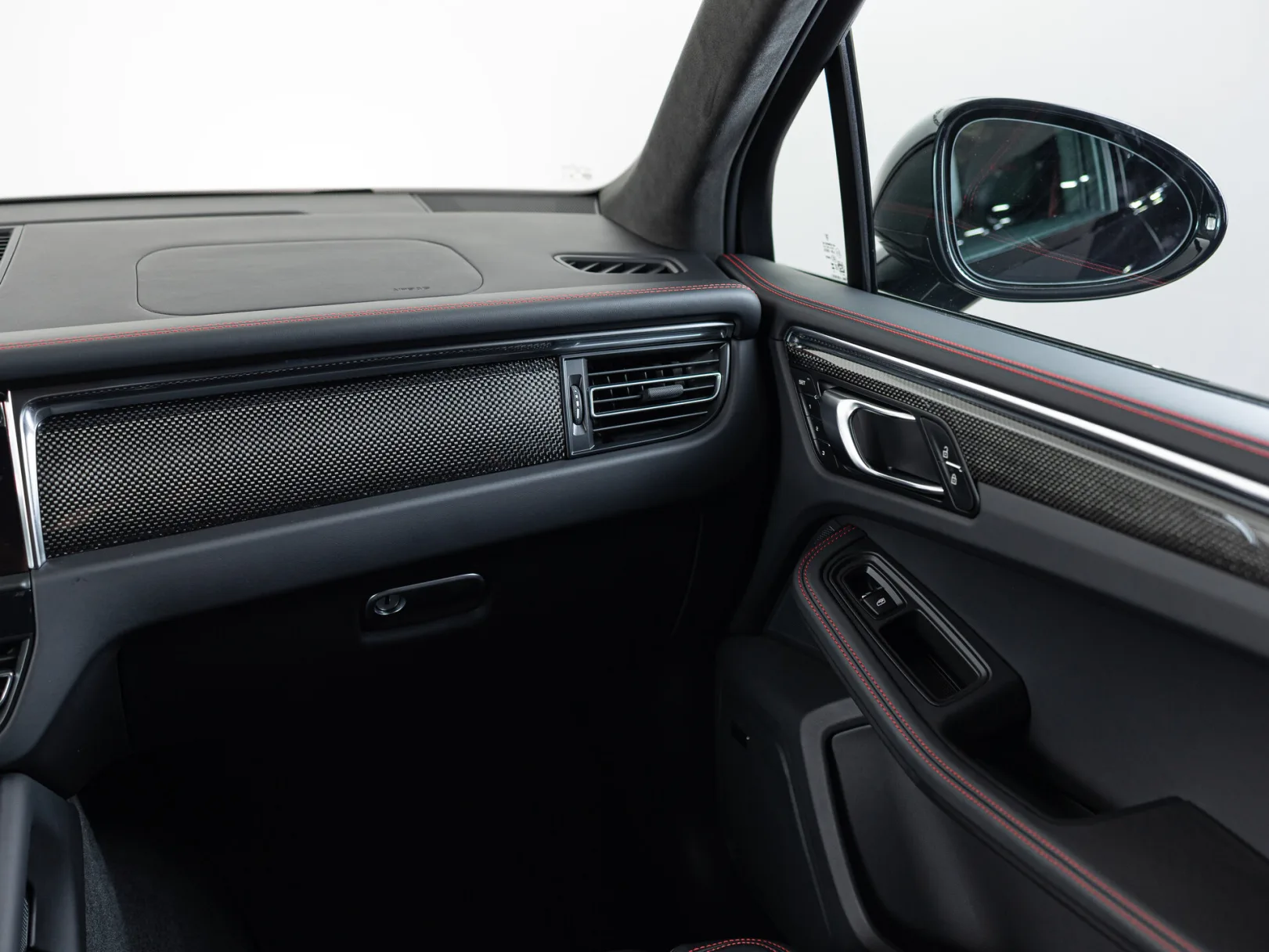 Porsche Macan GTS I Рестайлинг 2, 2025 — экстерьер, фото 20