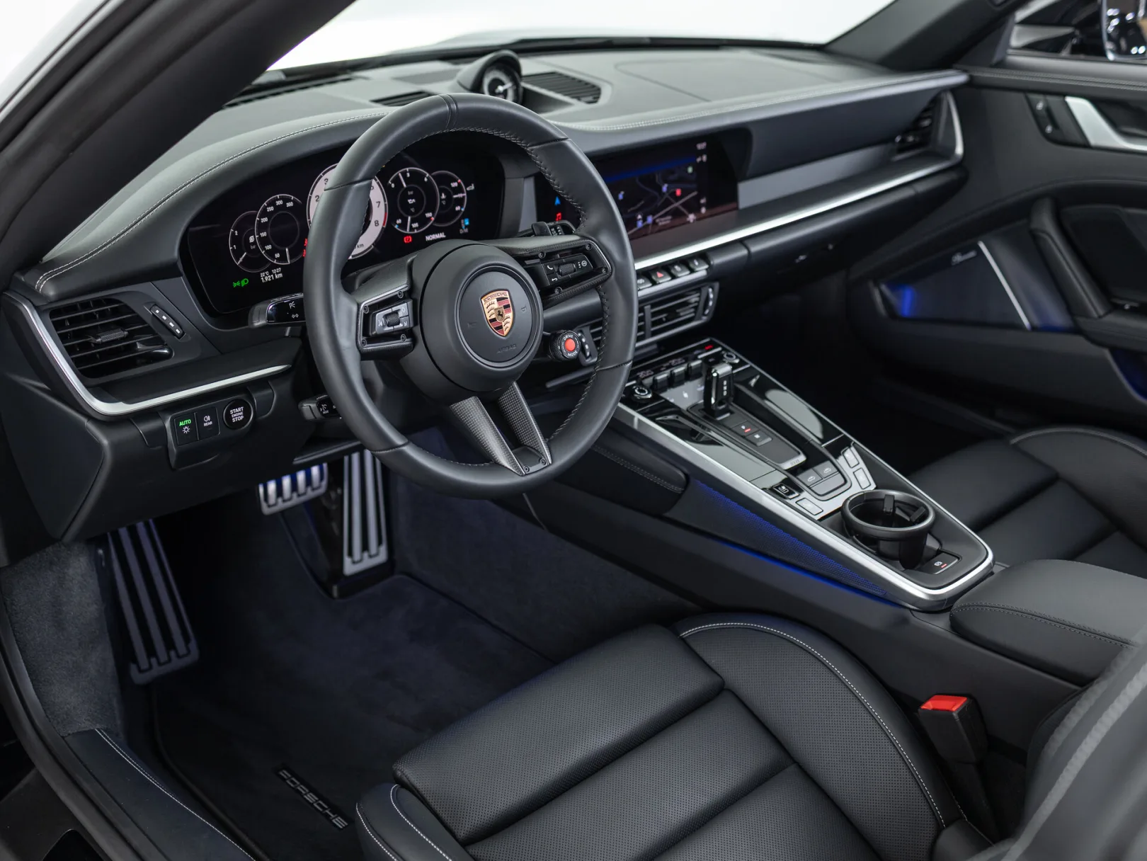 Porsche 911 Targa 4 GTS VIII (992) Рестайлинг, 2025 — экстерьер, фото 16