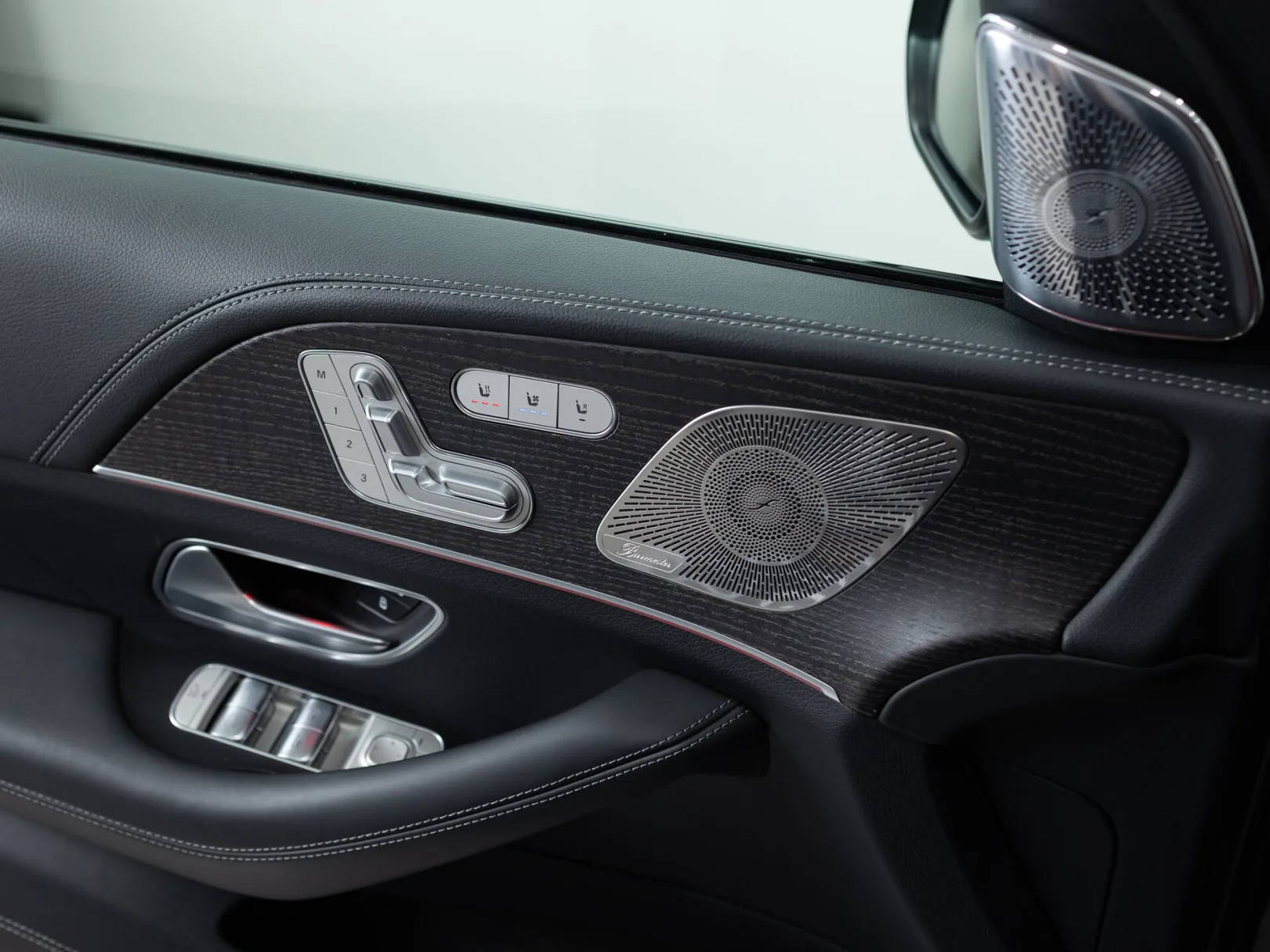 Mercedes-Benz GLS 580 4MATIC II (X167), 2023 — экстерьер, фото 9