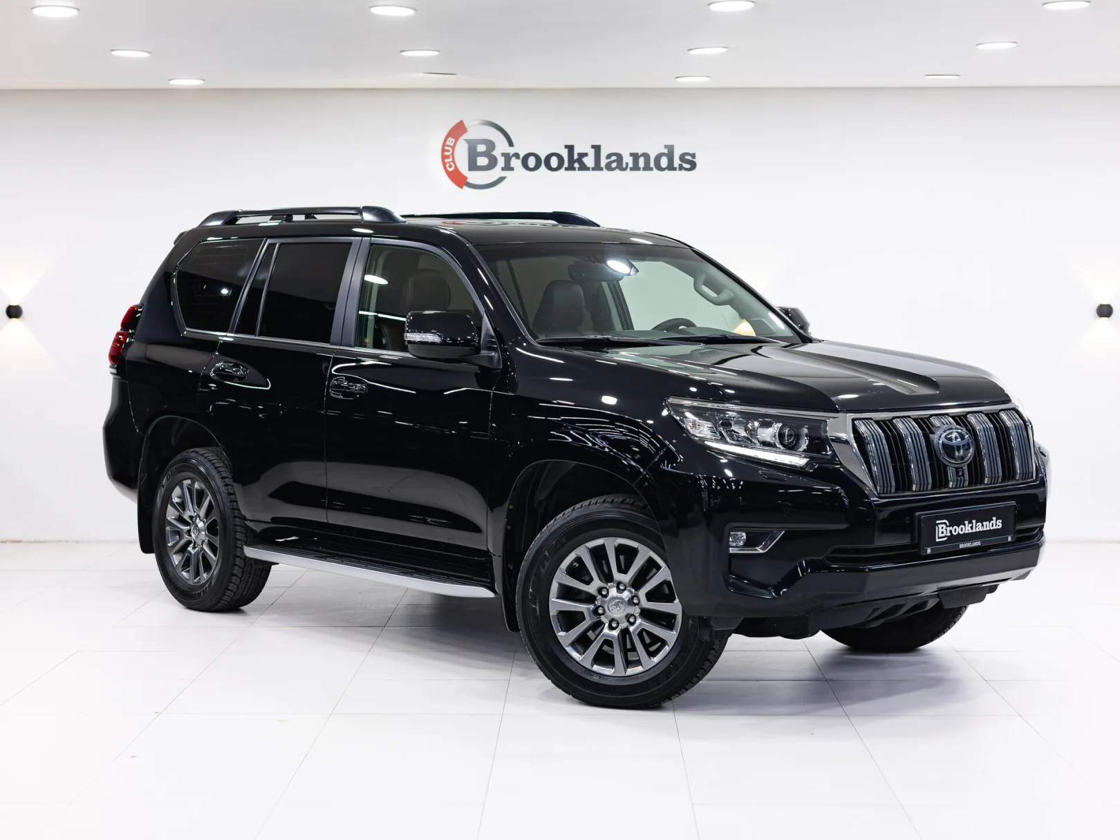 Toyota Land Cruiser Prado Люкс Safety 150 Series Рестайлинг 2, 2019 — экстерьер, фото 3