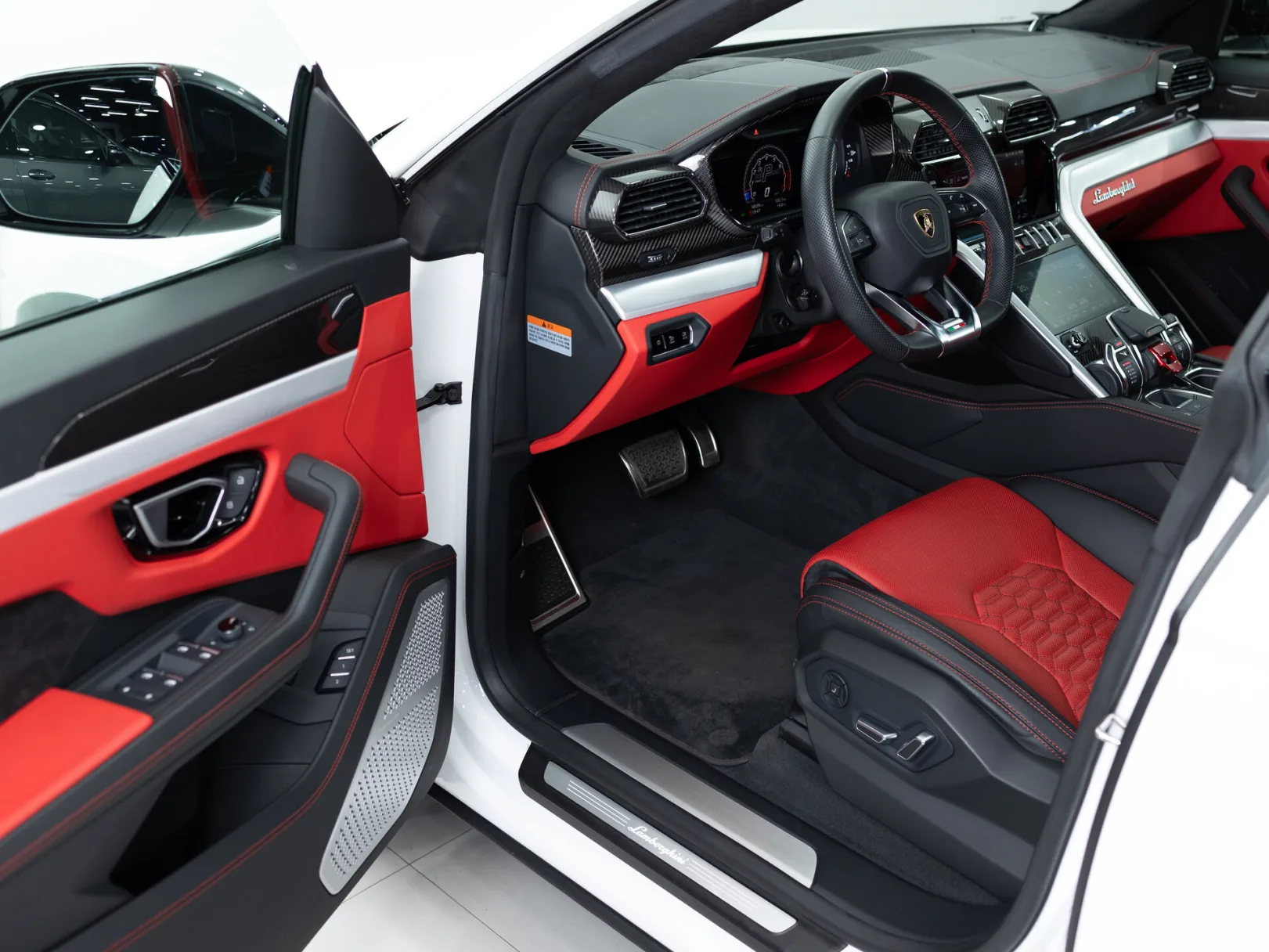 Lamborghini Urus Individual I, 2020 — экстерьер, фото 7