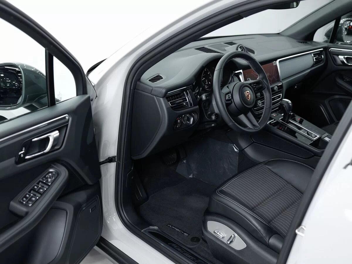 Porsche Macan T I Рестайлинг 2, 2024 — экстерьер, фото 7