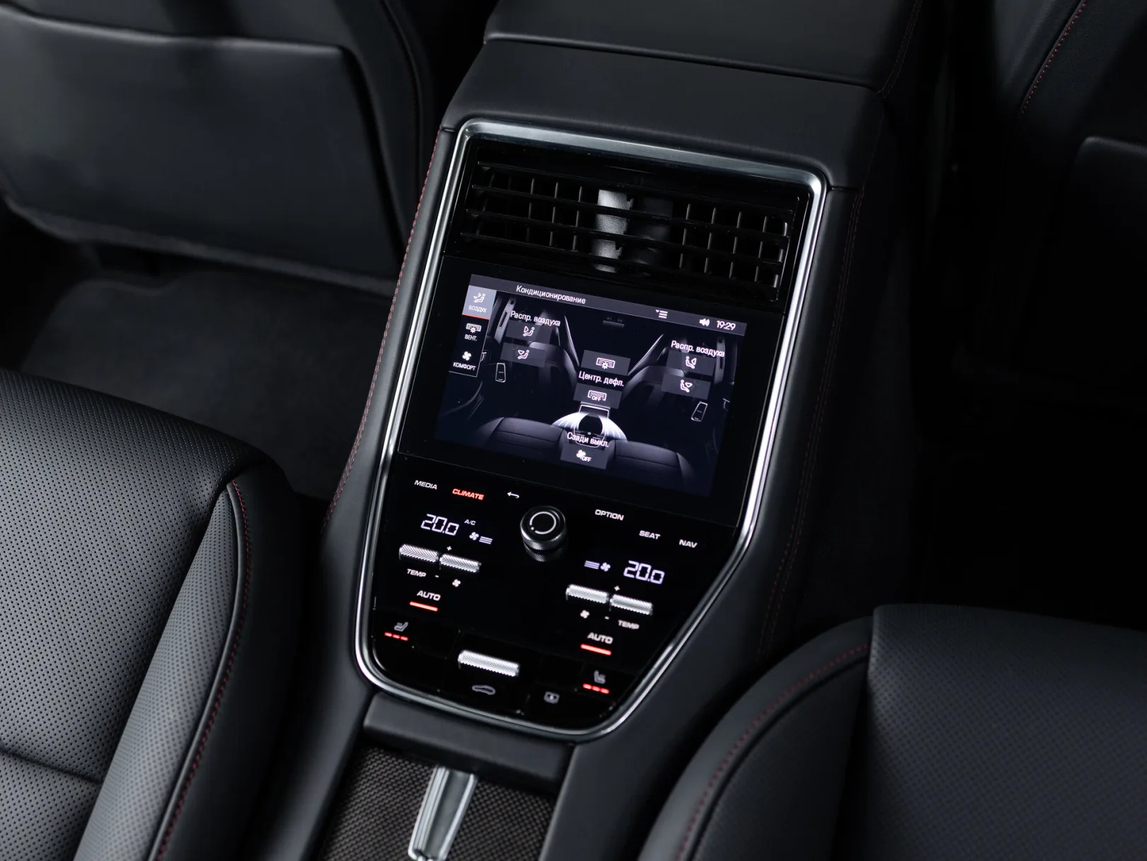 Porsche Panamera GTS II Рестайлинг, 2022 — экстерьер, фото 28