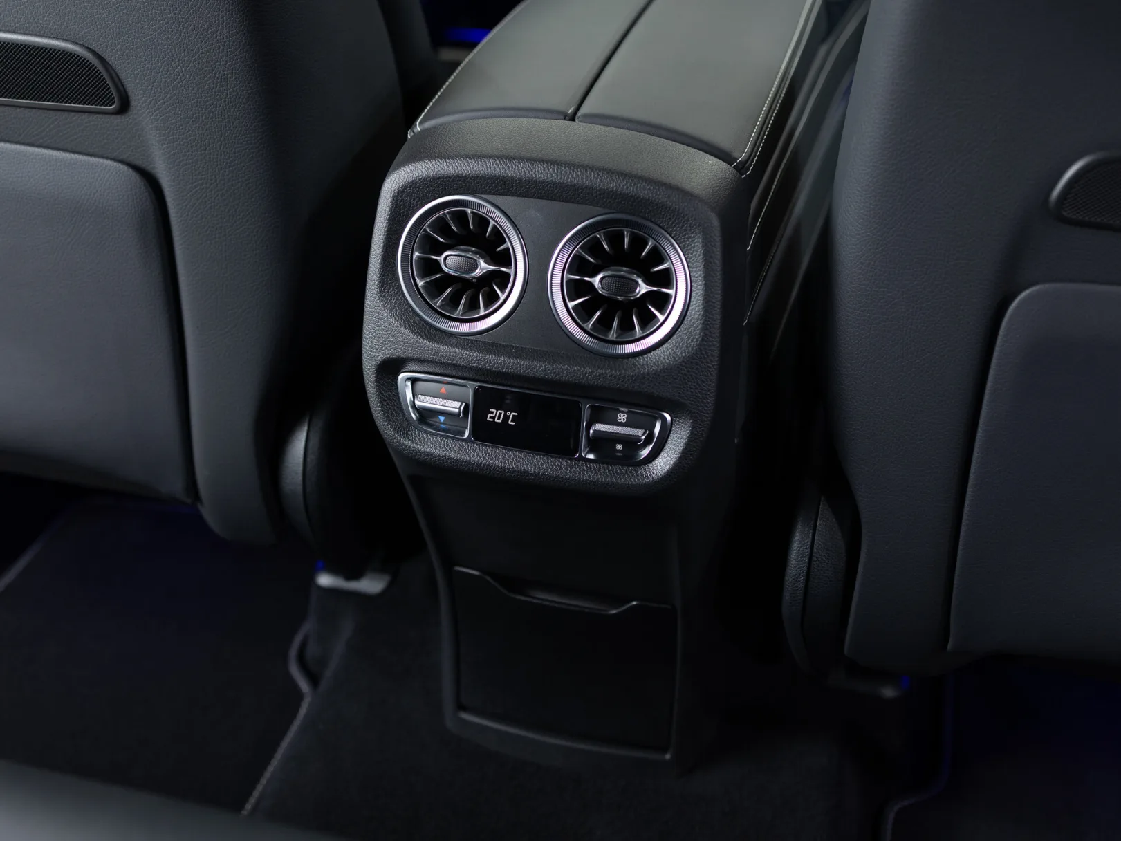 Mercedes-Benz G-Класс AMG G 63 II (W463), 2024 — экстерьер, фото 27