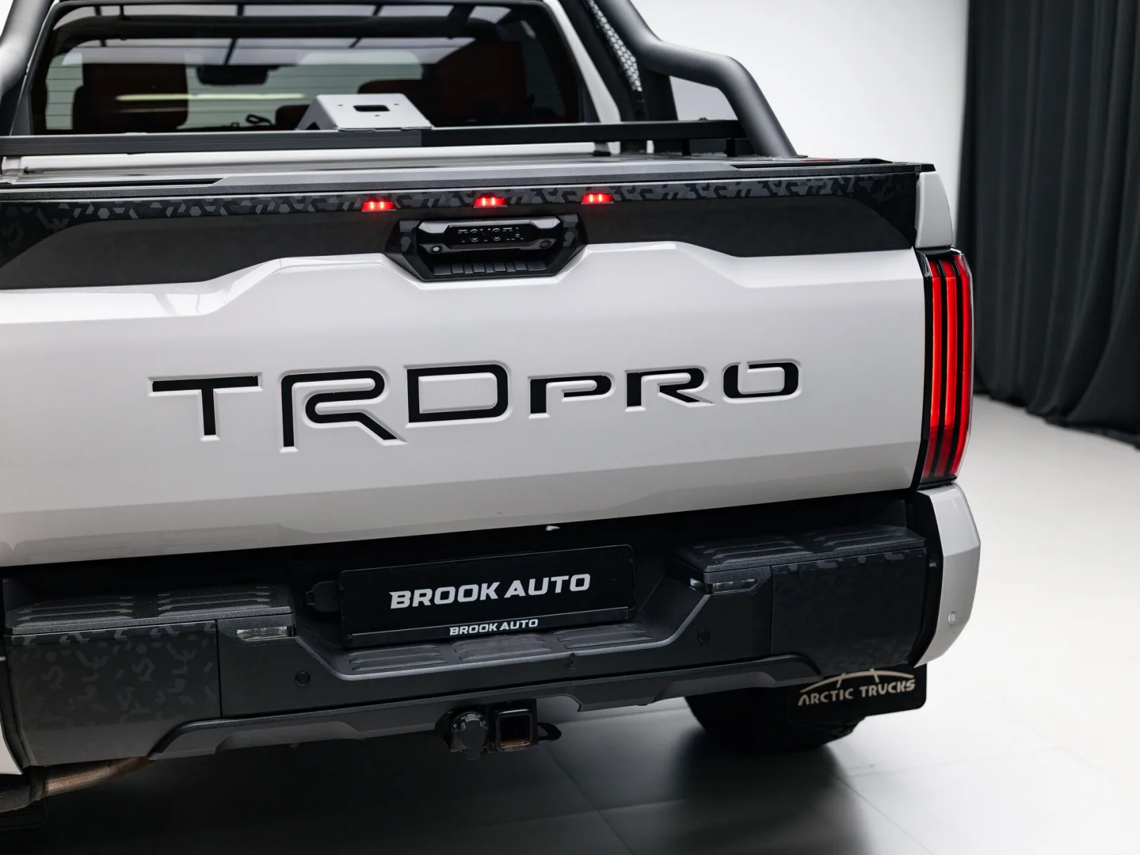 Toyota Tundra TRD Pro III, 2023 — экстерьер, фото 32