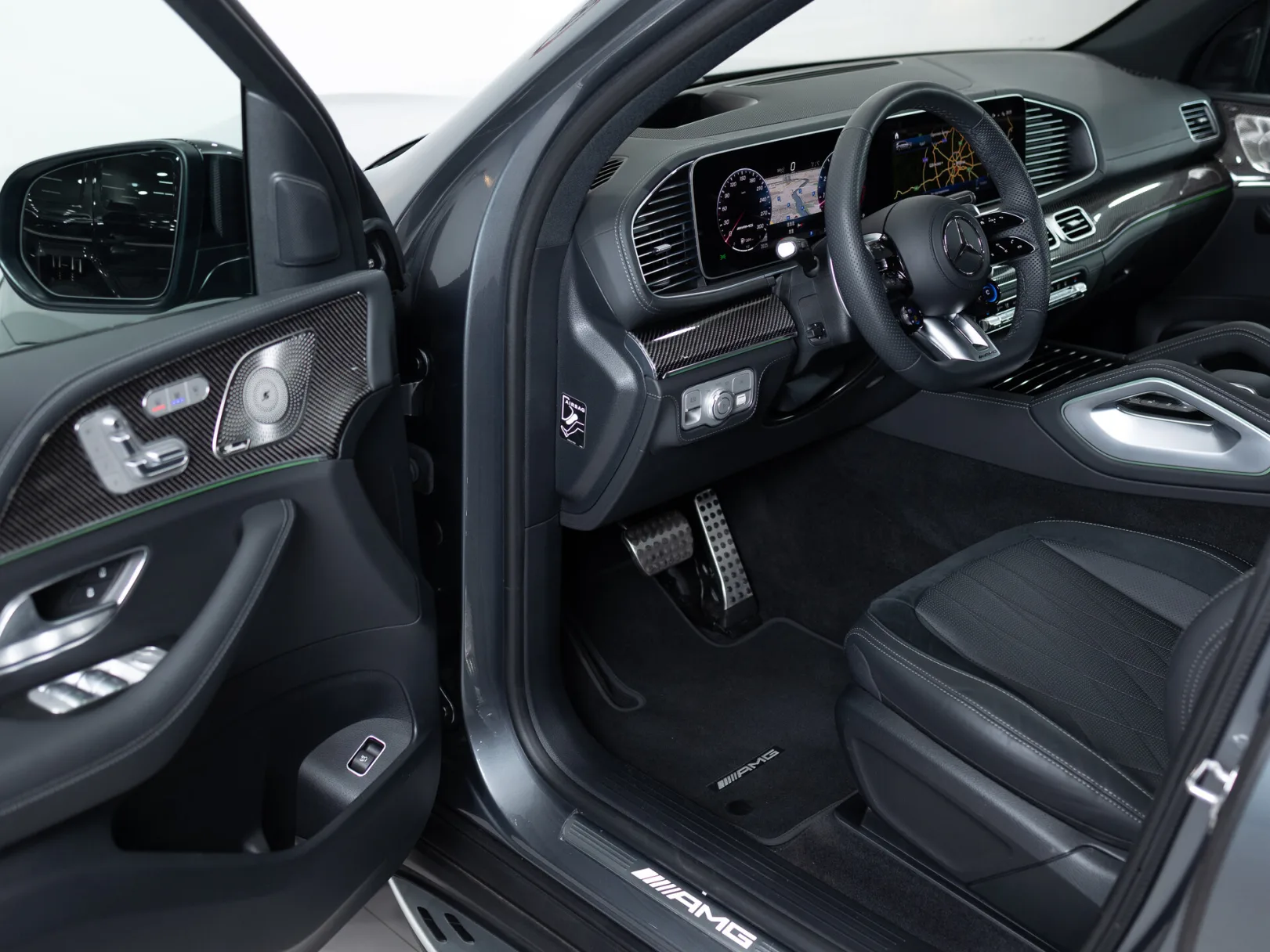 Mercedes-Benz GLS AMG GLS 63 4MATIC+ II (X167) Рестайлинг, 2023 — экстерьер, фото 7