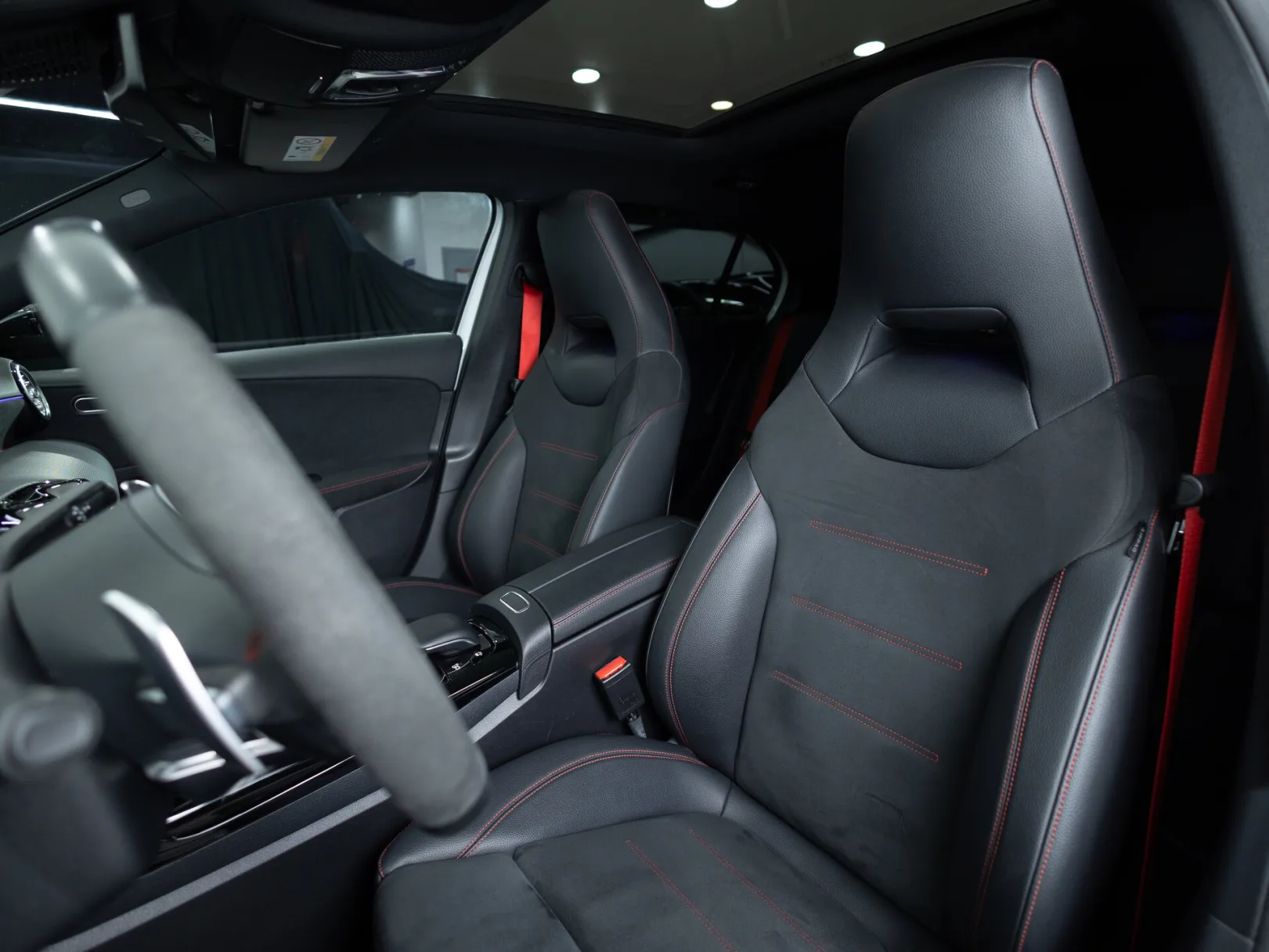 Mercedes-Benz A-Класс AMG A 45 S 4MATIC Особая Серия II (W177), 2020 — экстерьер, фото 10