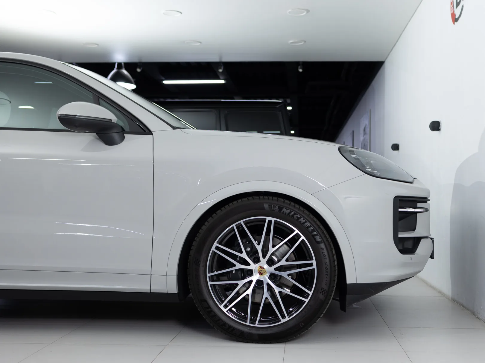 Porsche Cayenne Coupé III Рестайлинг, 2024 — экстерьер, фото 31