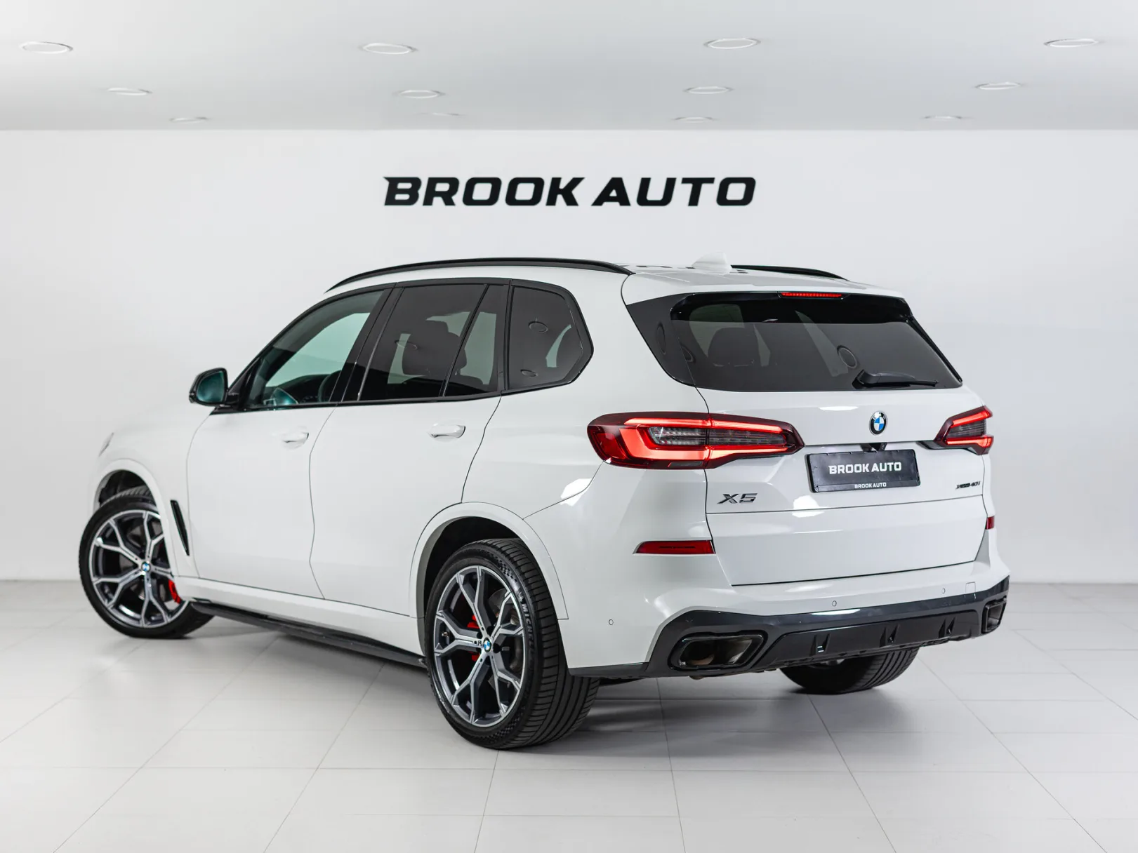 BMW X5 xDrive40i M Sport Pro IV (G05/G18), 2023 — экстерьер, фото 6