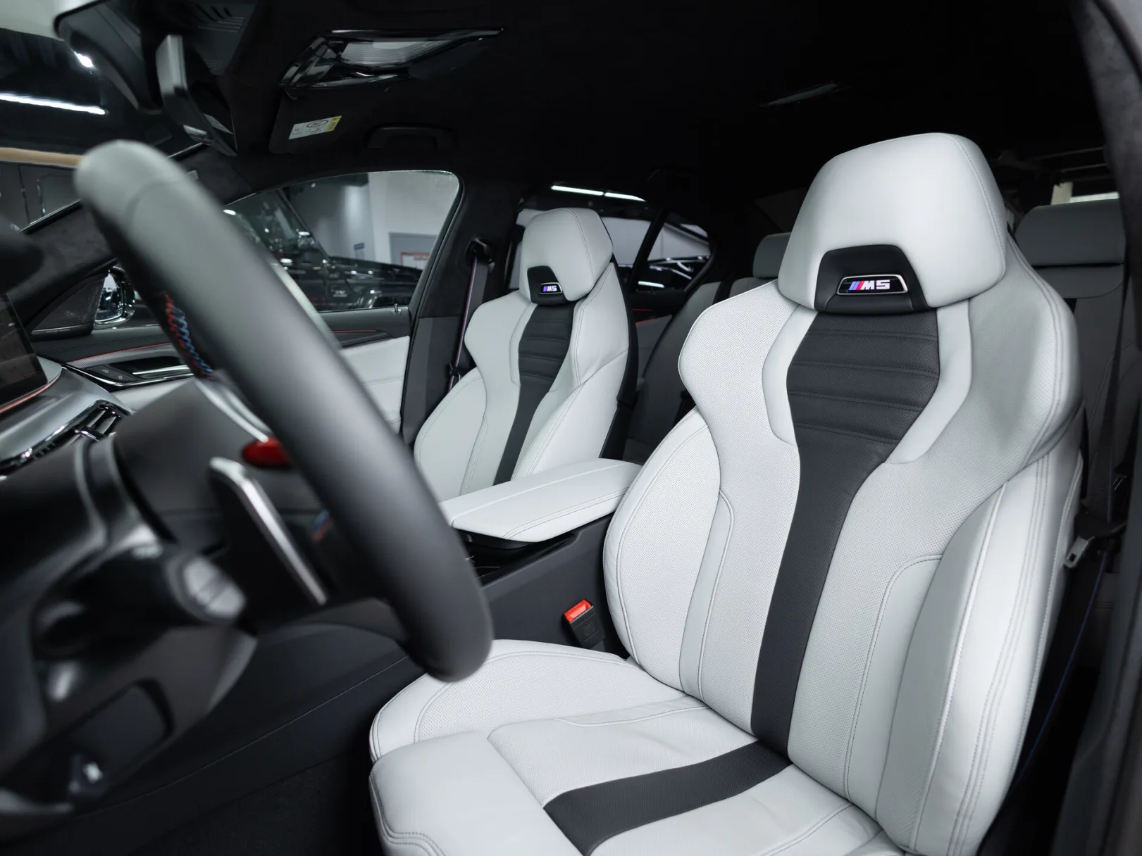 BMW M5 Competition VI (F90) Рестайлинг, 2023 — экстерьер, фото 10