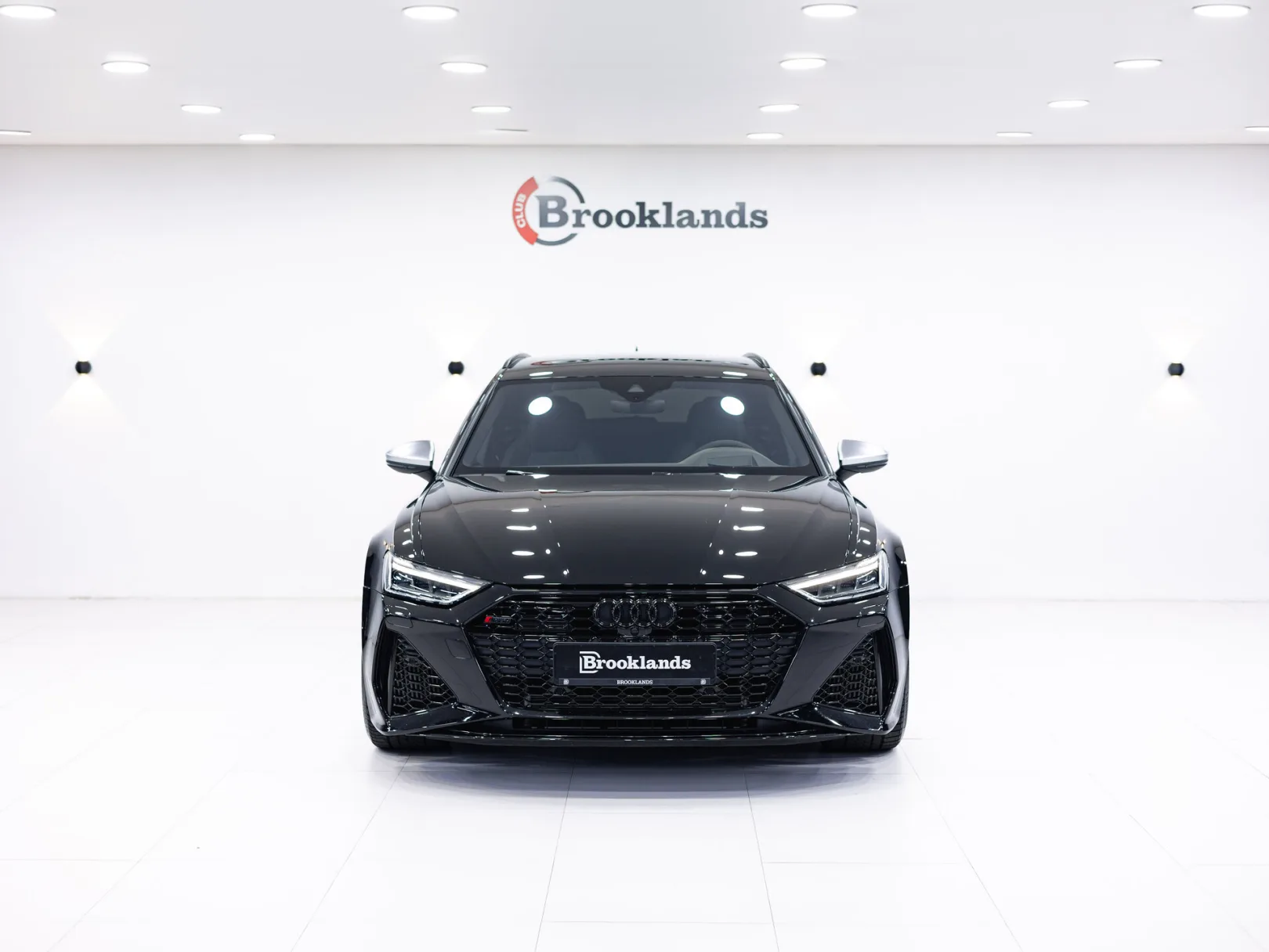 Audi RS 6 TFSI quattro IV (C8), 2020 — экстерьер, фото 2