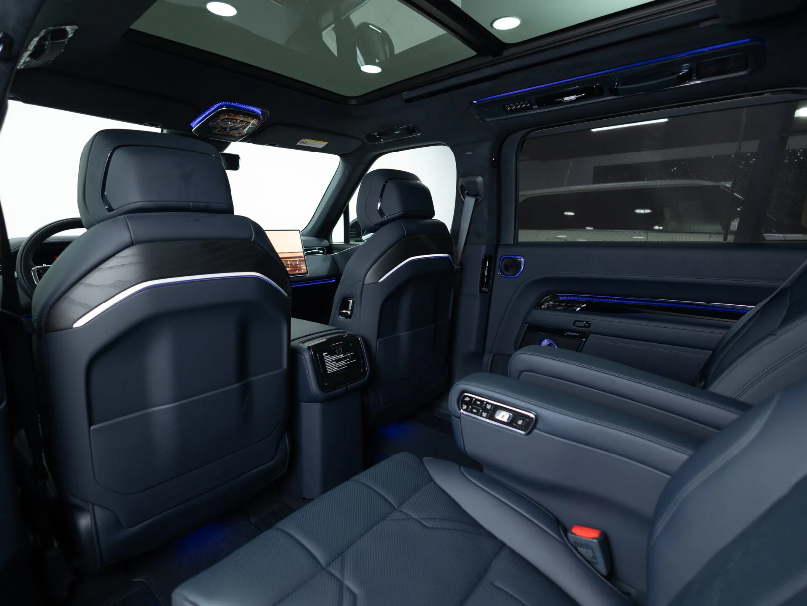 Zeekr 9X Max (6 seats) I, 2025 — экстерьер, фото 25