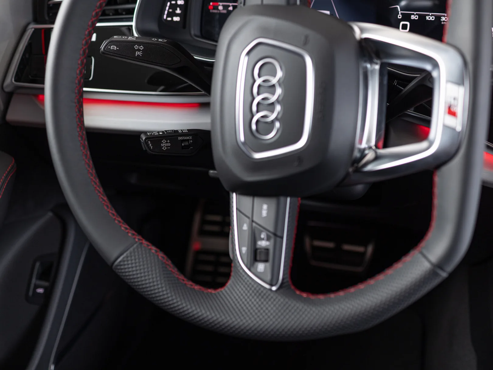 Audi Q7 55 TFSI quattro tiptronic II (4M) Рестайлинг 2, 2024 — экстерьер, фото 14