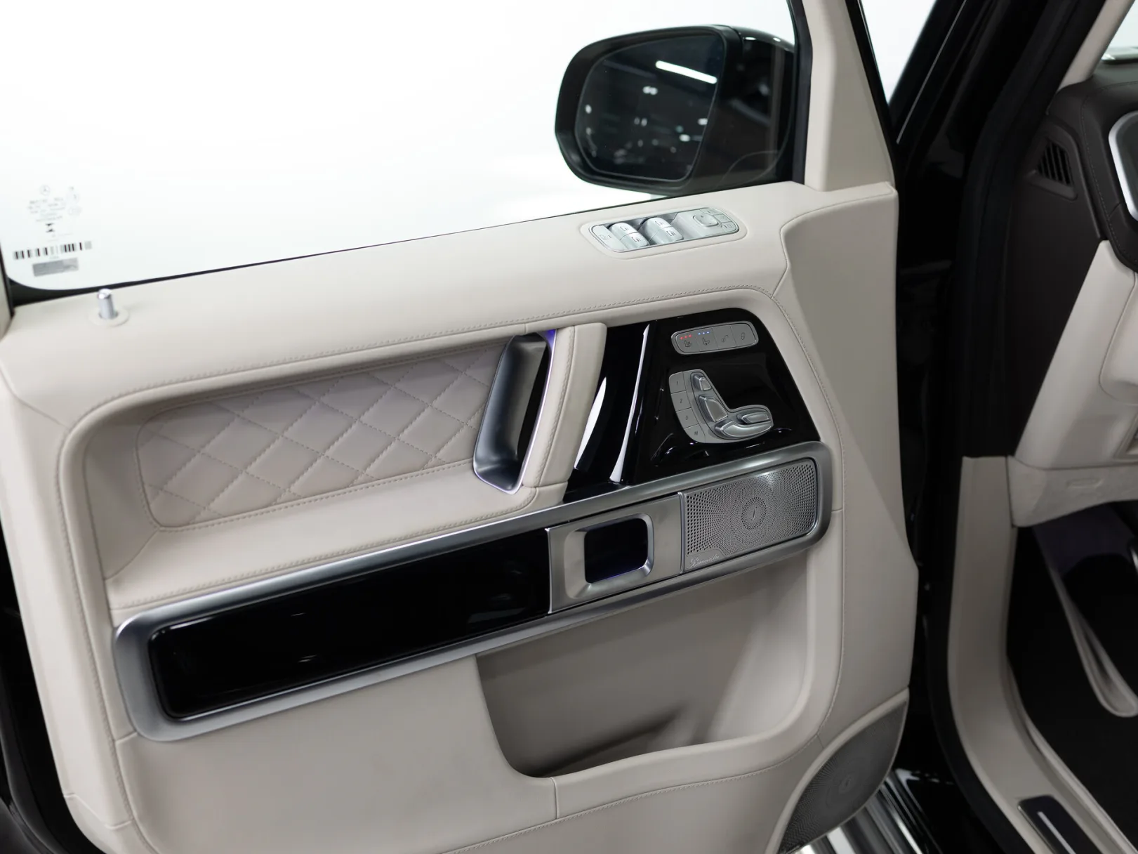Mercedes-Benz G-Класс AMG G 63 II (W463), 2024 — экстерьер, фото 8