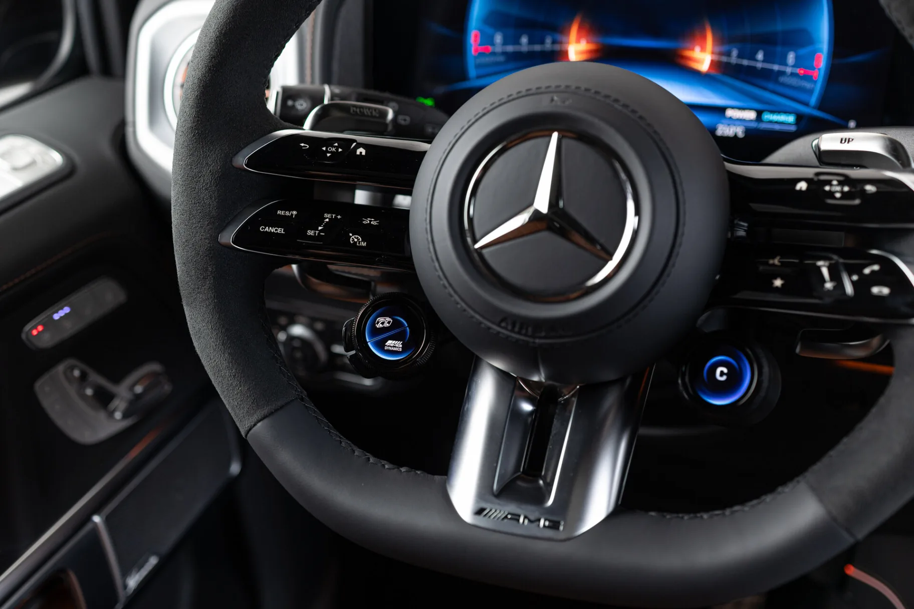 Mercedes-Benz G-Класс AMG G 63 II (W465) Рестайлинг, 2025 — экстерьер, фото 17