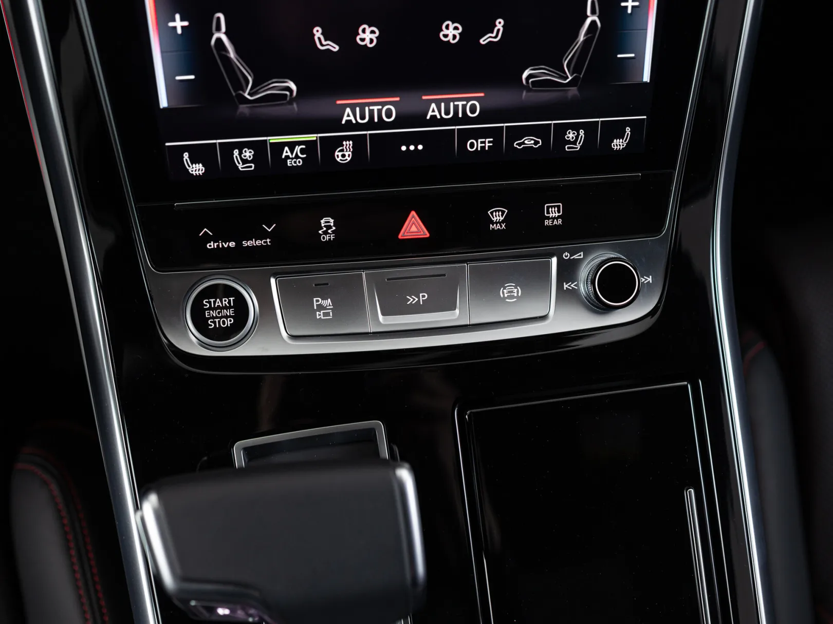 Audi Q7 50 TDI quattro tiptronic II (4M) Рестайлинг 2, 2025 — экстерьер, фото 19
