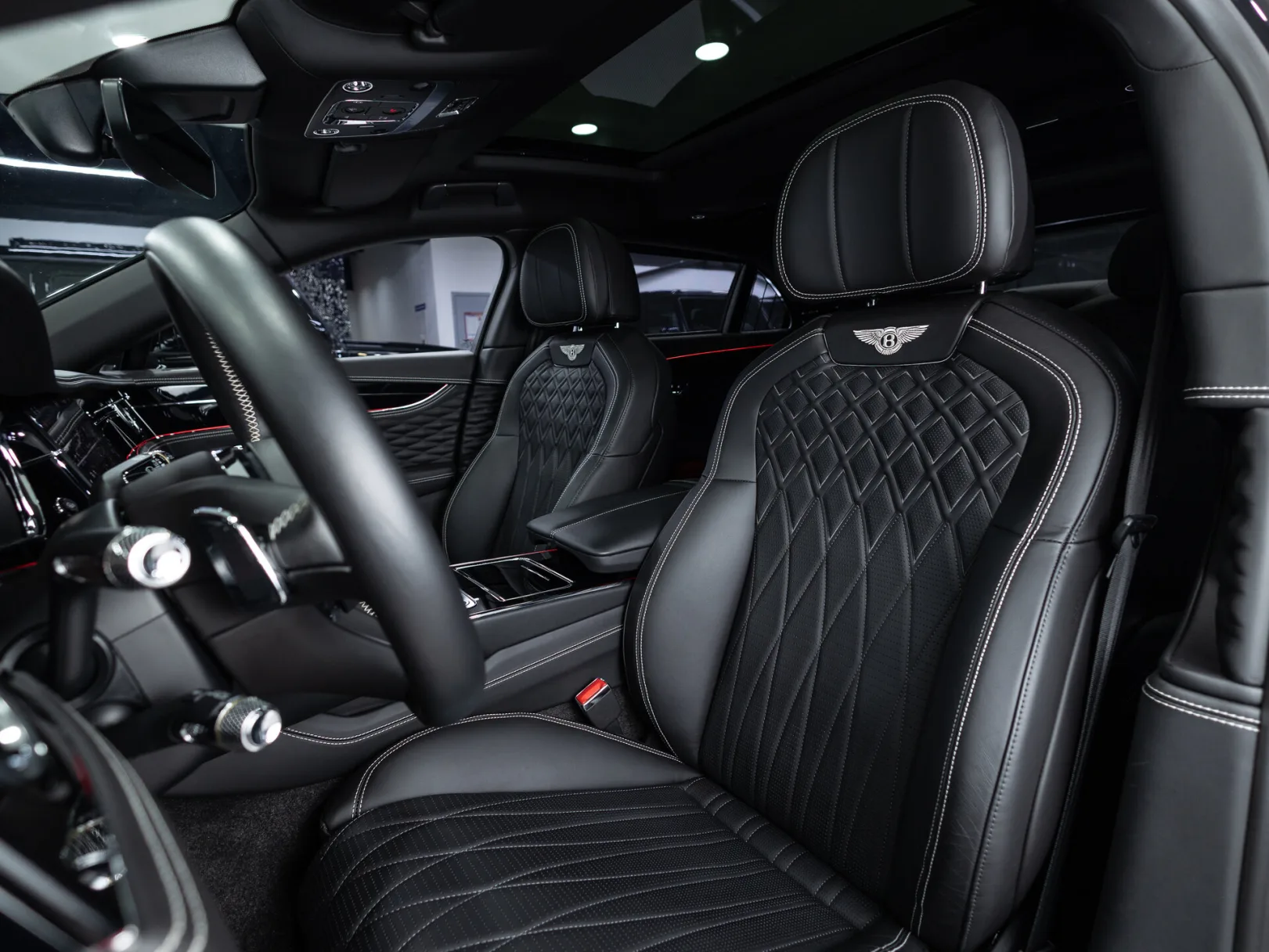 Bentley Flying Spur Individual III, 2021 — экстерьер, фото 10