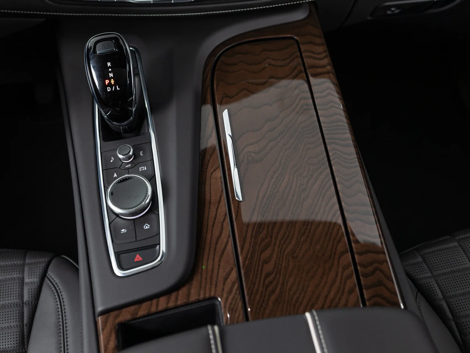 Cadillac Escalade Sport Platinum ESV V, 2024 — экстерьер, фото 22