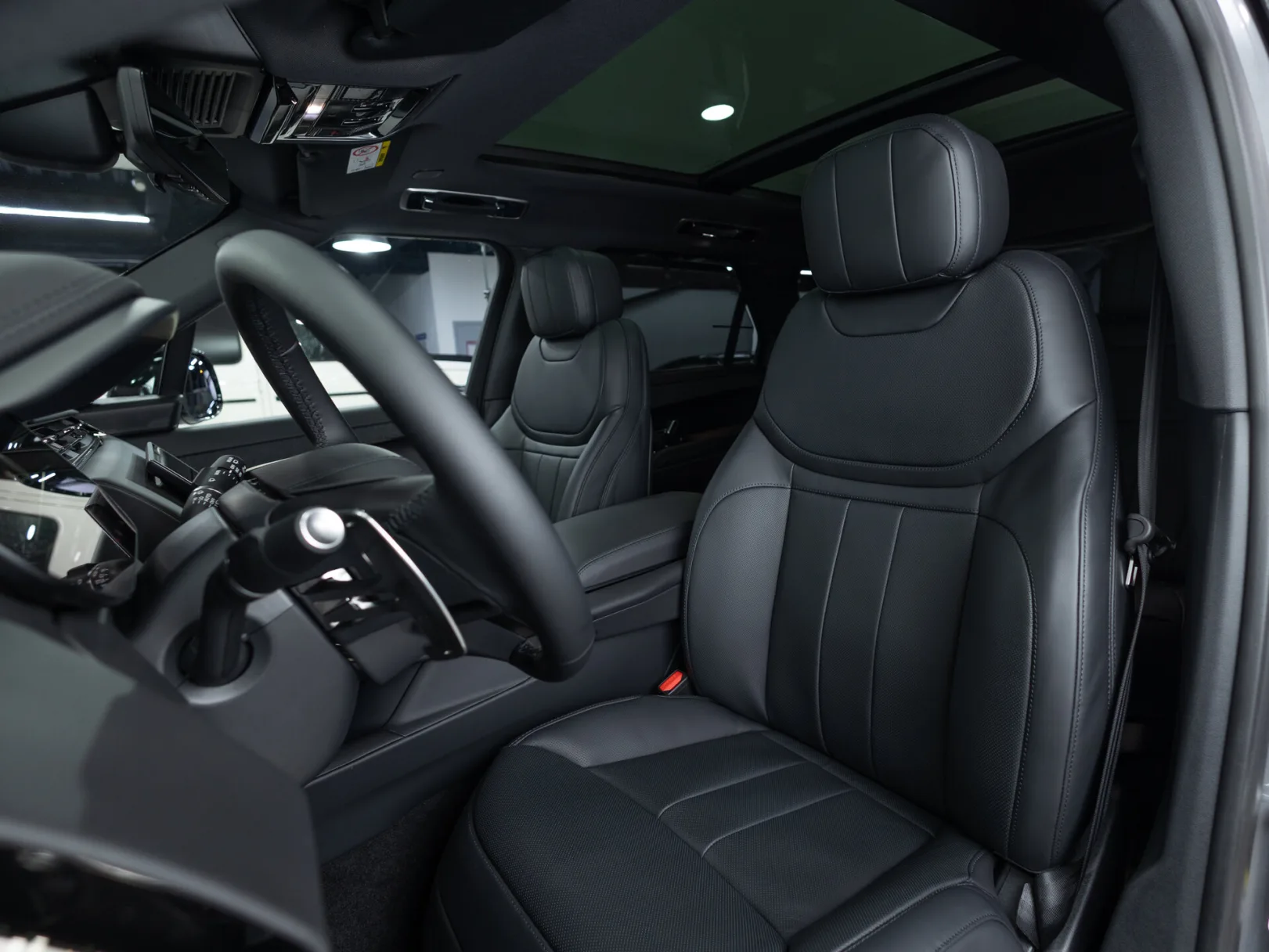 Land Rover Range Rover Sport Dynamic HSE III, 2025 — экстерьер, фото 10