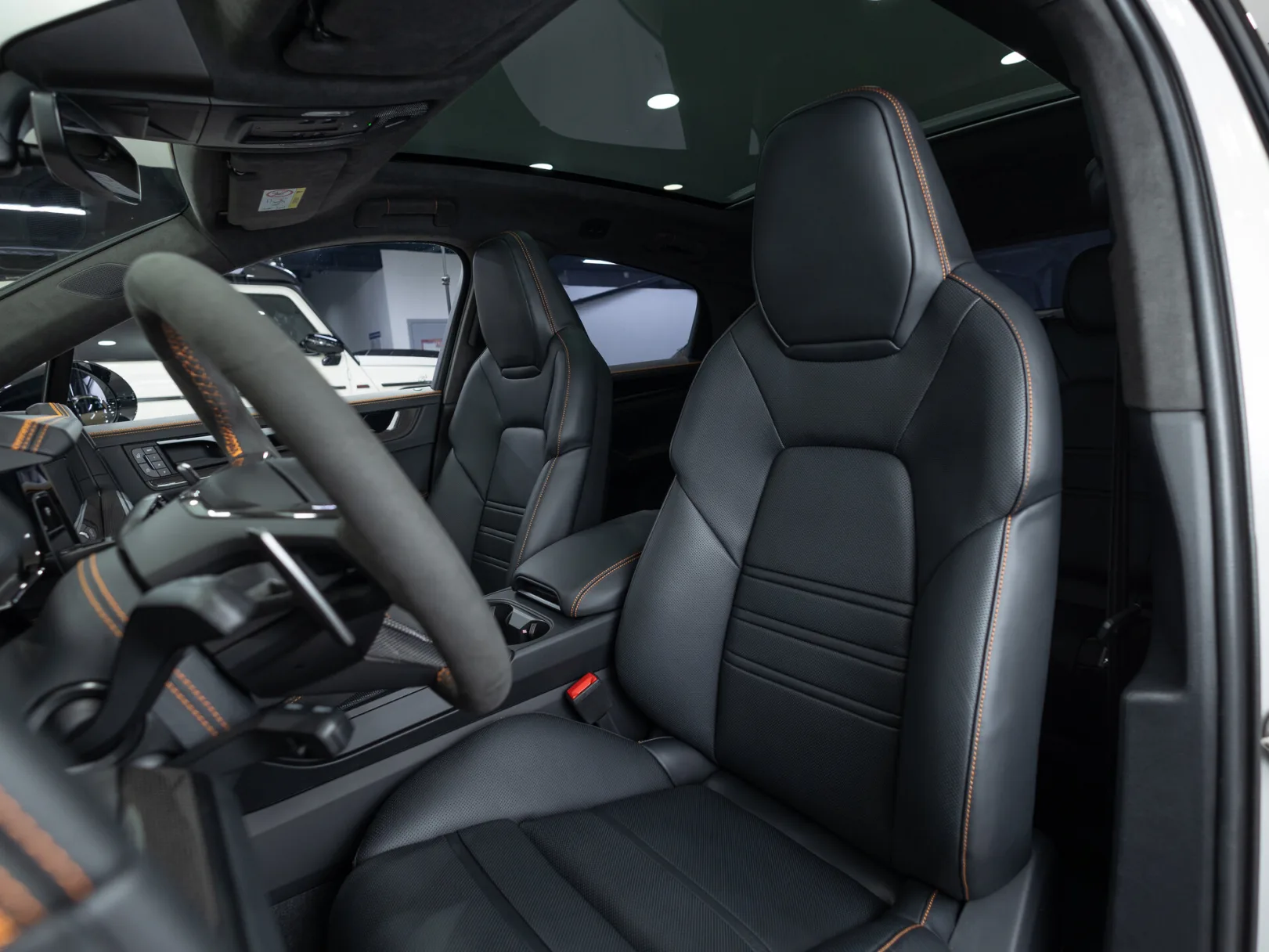 Porsche Cayenne GTS Coupé III Рестайлинг, 2025 — экстерьер, фото 10