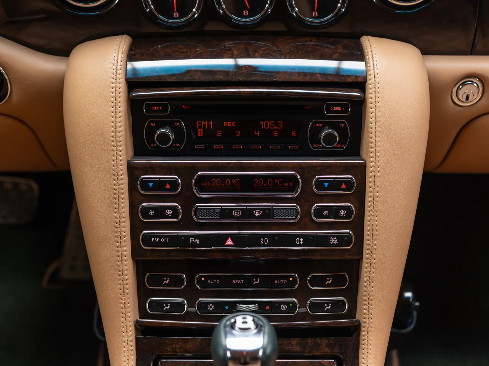 Bentley Arnage I Рестайлинг, 2006 — экстерьер, фото 19
