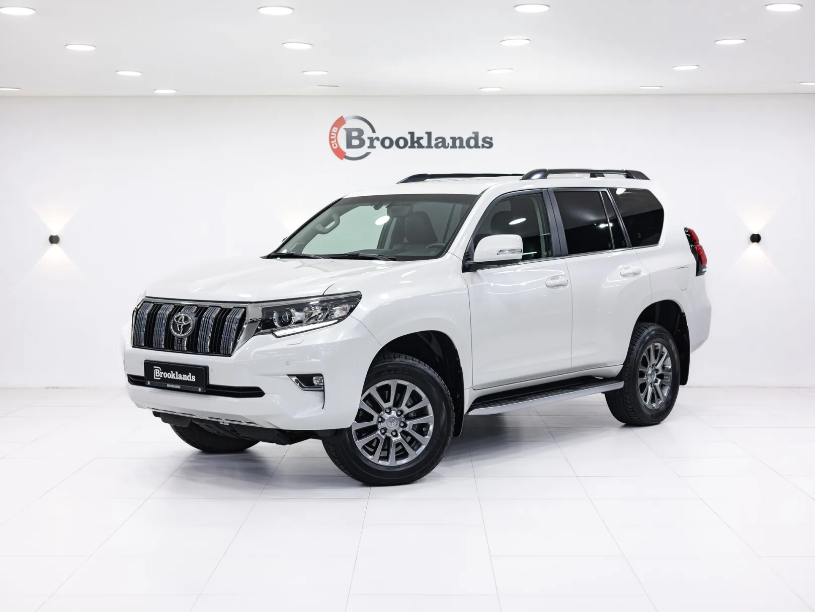 Toyota Land Cruiser Prado Престиж 150 Series Рестайлинг 2, 2020 — экстерьер, фото 1